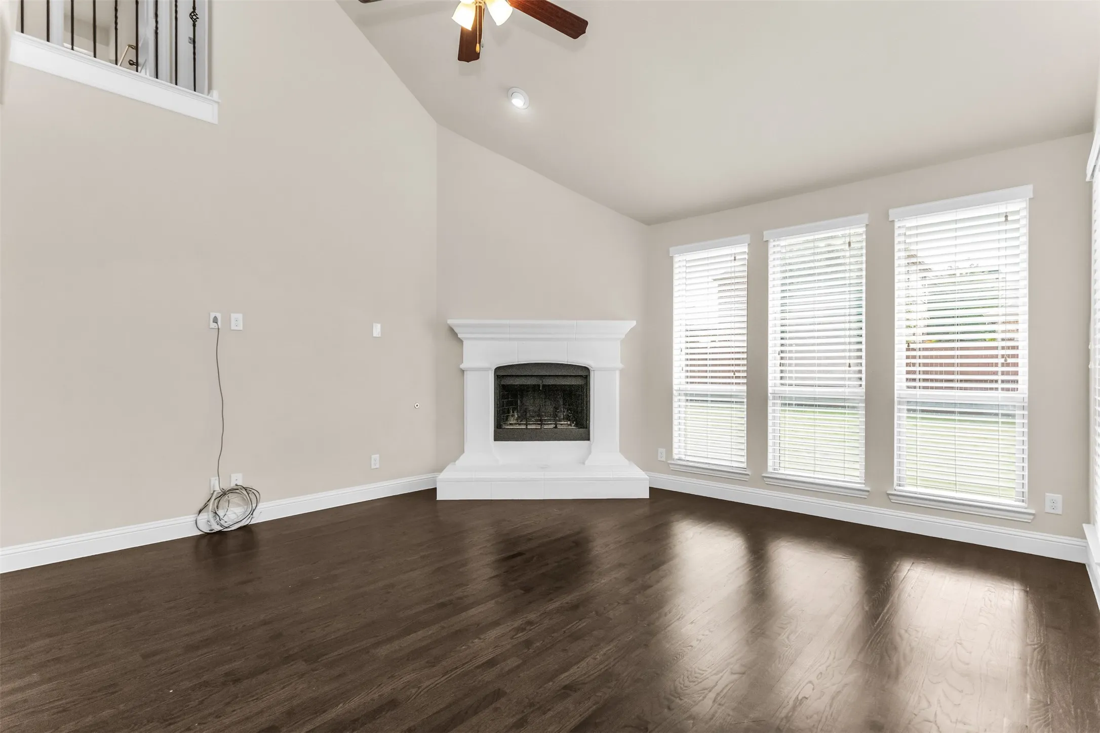 Single Family Residence For Sale in Collin County , 4505 Avenida Lane, Mc Kinney, Texas 75070, 4 Bedroom, 4 Bathroom, 2 Garage spaces, 3,423 Sqft, built in 2015, mls#21408984, Real Estate Agent in Mc Kinney, Homes For Sale in Collin county, Homes For Sale in Mc Kinney, Realtor in Mc Kinney Texas, Real Estate Brokerage Independent Realty Texas, Luminita Cordes Realtor