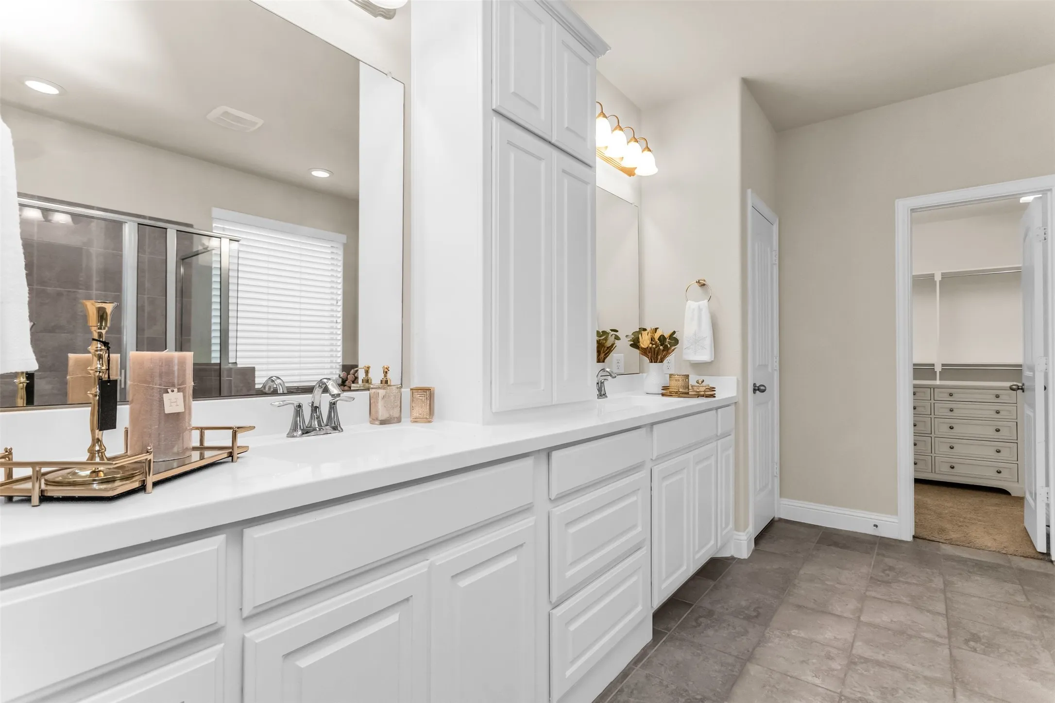 Single Family Residence For Sale in Collin County , 4505 Avenida Lane, Mc Kinney, Texas 75070, 4 Bedroom, 4 Bathroom, 2 Garage spaces, 3,423 Sqft, built in 2015, mls#21408984, Real Estate Agent in Mc Kinney, Homes For Sale in Collin county, Homes For Sale in Mc Kinney, Realtor in Mc Kinney Texas, Real Estate Brokerage Independent Realty Texas, Luminita Cordes Realtor
