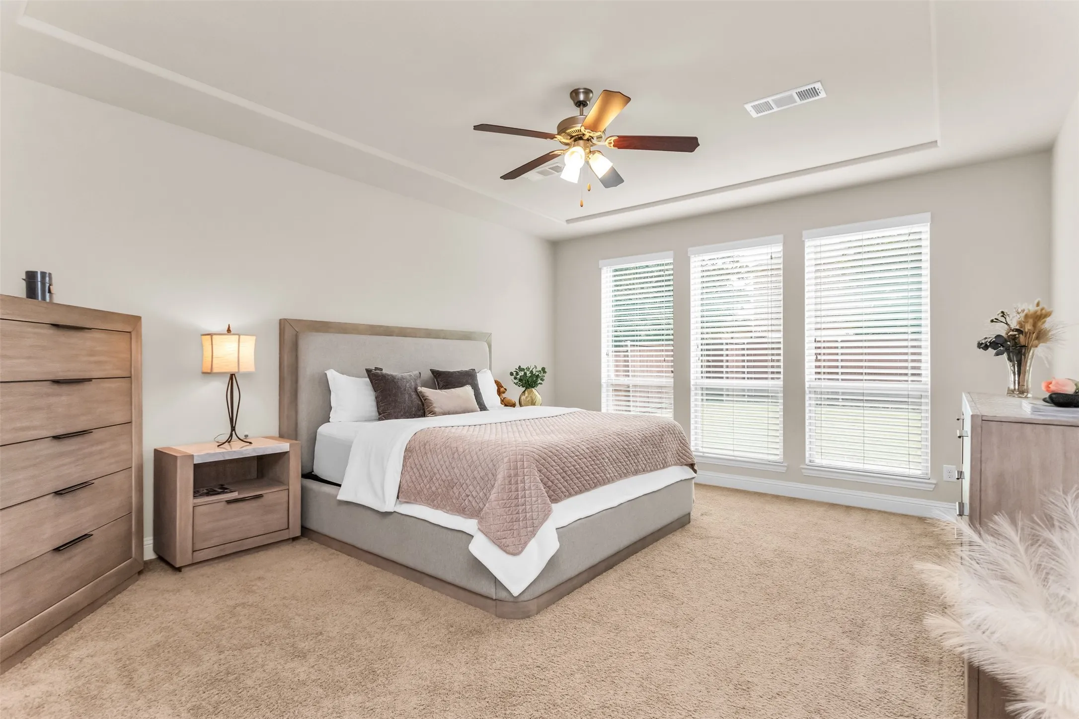 Single Family Residence For Sale in Collin County , 4505 Avenida Lane, Mc Kinney, Texas 75070, 4 Bedroom, 4 Bathroom, 2 Garage spaces, 3,423 Sqft, built in 2015, mls#21408984, Real Estate Agent in Mc Kinney, Homes For Sale in Collin county, Homes For Sale in Mc Kinney, Realtor in Mc Kinney Texas, Real Estate Brokerage Independent Realty Texas, Luminita Cordes Realtor