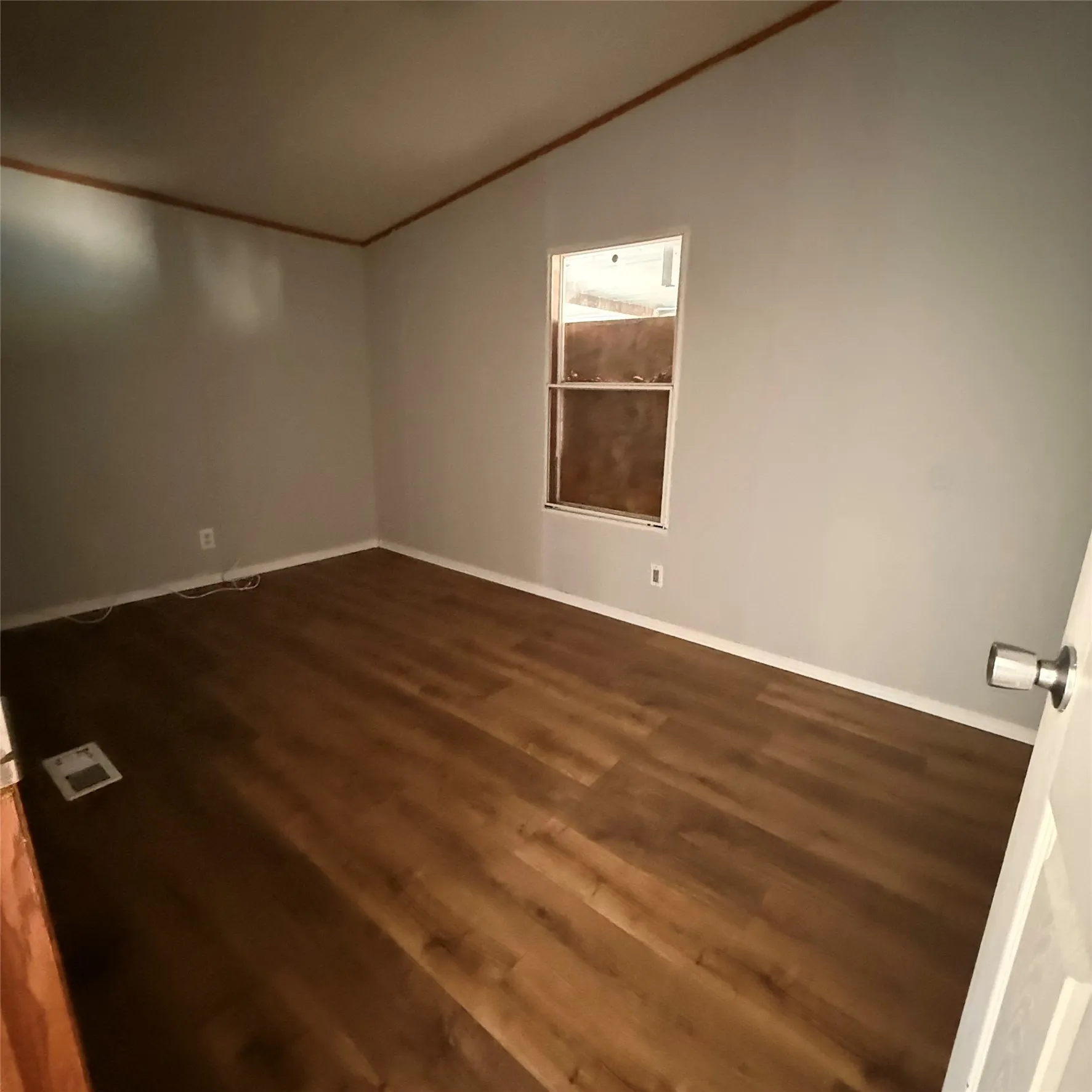 Mobile Home For Rent in Johnson County , 2012 Tepar Lane, Cleburne, Texas 76031, 3 Bedroom, 2 Bathroom, Garage spaces, 1,344 Sqft, built in 2004, mls#21411334, Real Estate Agent in Cleburne, Homes For Rent in Johnson county, Homes For Rent in Cleburne, Realtor in Cleburne Texas, Real Estate Brokerage Independent Realty Texas, Luminita Cordes Realtor