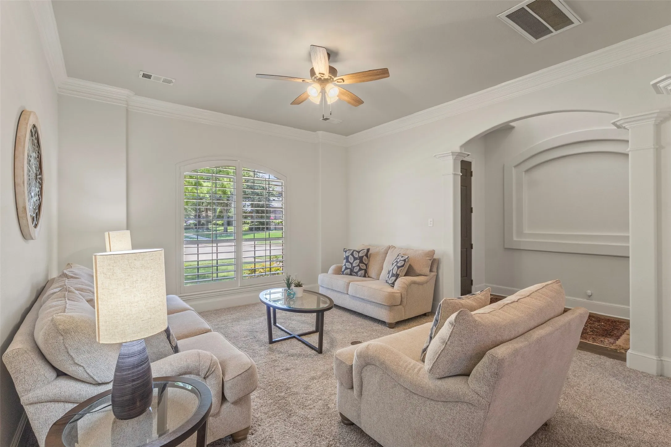 Flexible front living area.