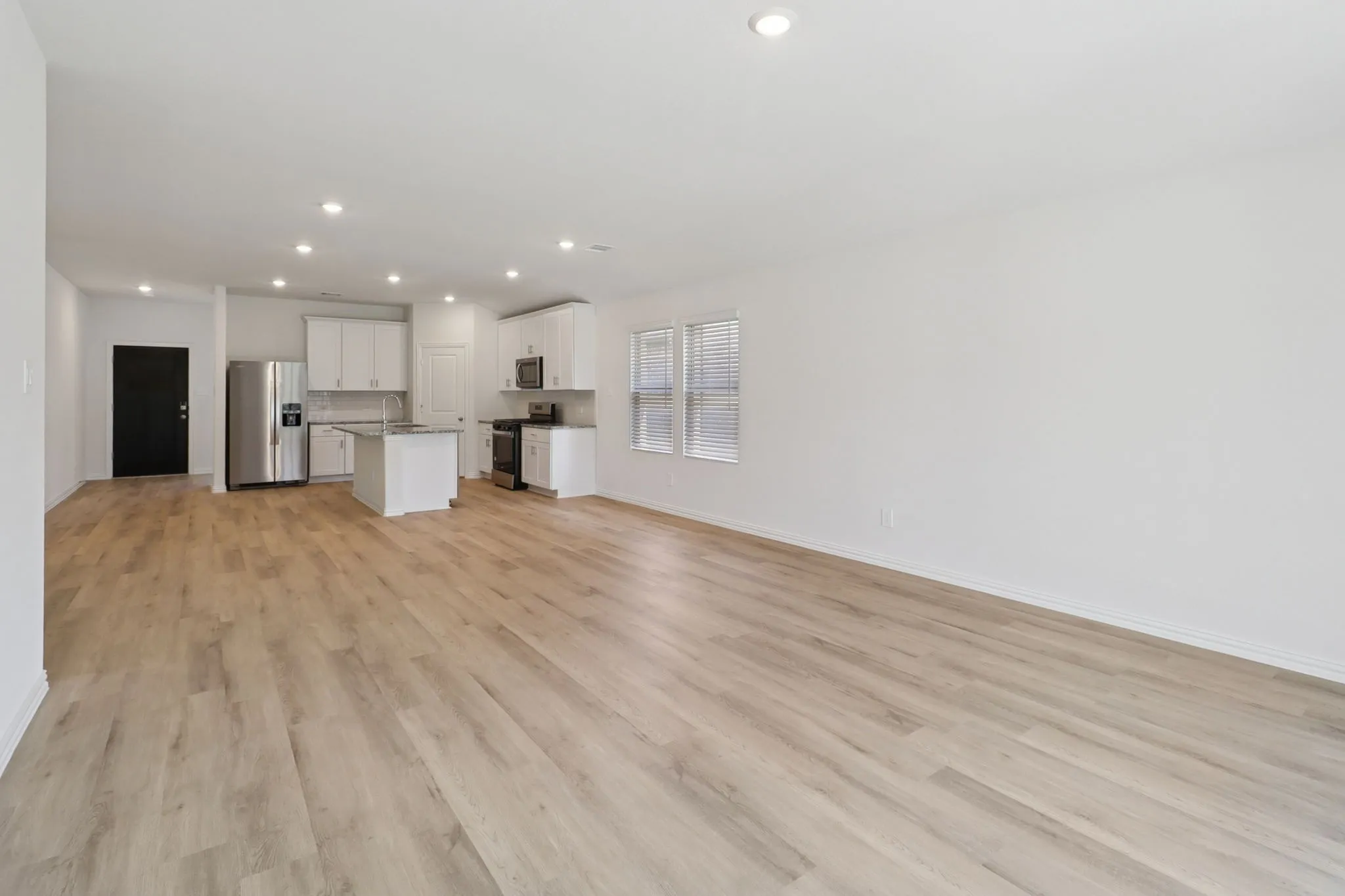 Photo is not of the actual home, but is an inspirational photo of builder’s model home and may depict options, furnishings, and/or decorator features that are not included.