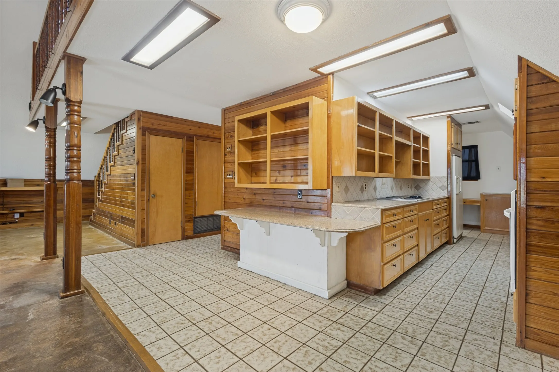 Single Family Residence For Sale in Collin County , 10279 Kinney Drive, Celina, Texas 75009, 2 Bedroom, 2 Bathroom, Garage spaces, 2,164 Sqft, built in 1982, mls#21411681, Real Estate Agent in Celina, Homes For Sale in Collin county, Homes For Sale in Celina, Realtor in Celina Texas, Real Estate Brokerage Independent Realty Texas, Luminita Cordes Realtor