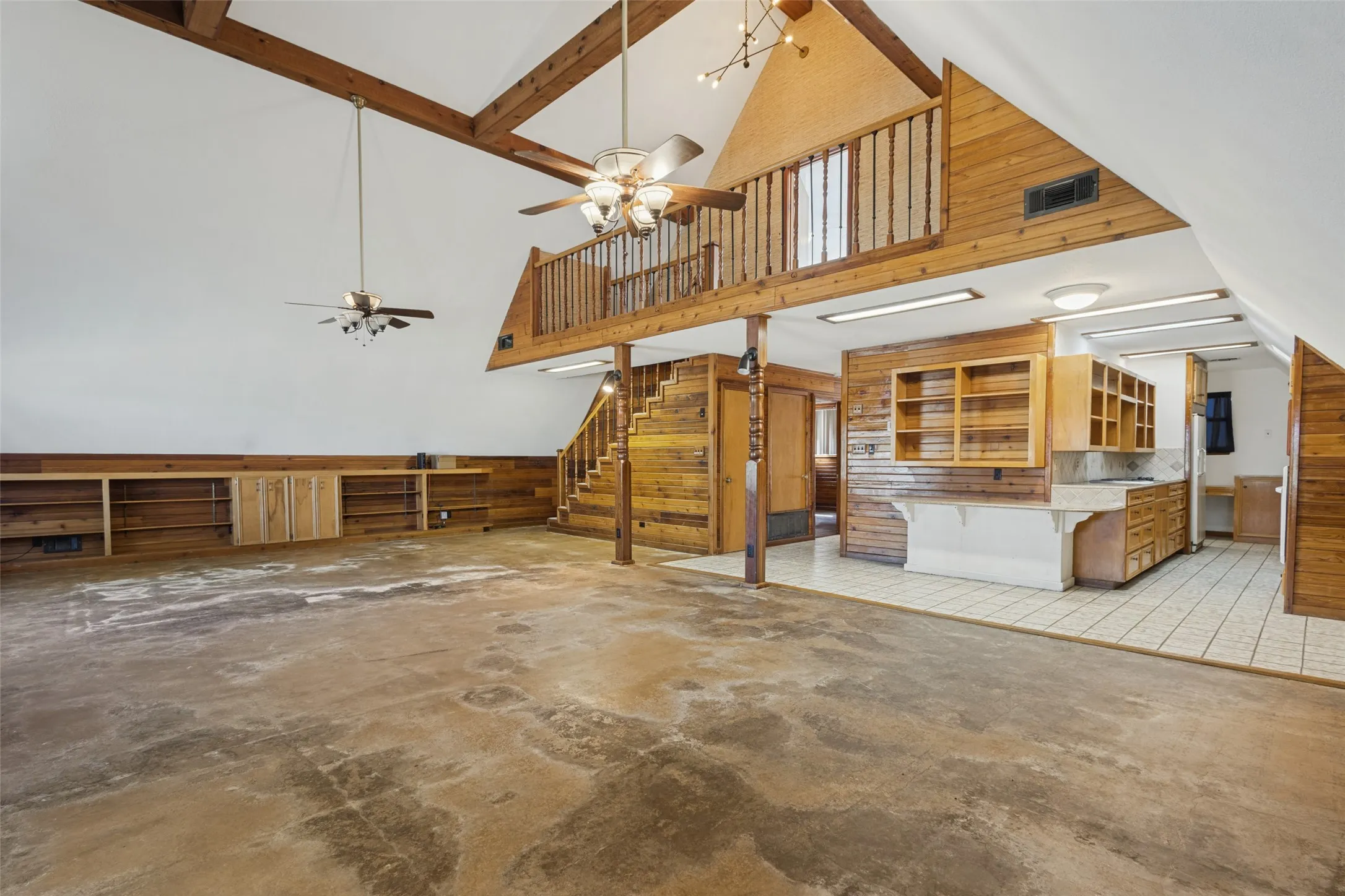 Single Family Residence For Sale in Collin County , 10279 Kinney Drive, Celina, Texas 75009, 2 Bedroom, 2 Bathroom, Garage spaces, 2,164 Sqft, built in 1982, mls#21411681, Real Estate Agent in Celina, Homes For Sale in Collin county, Homes For Sale in Celina, Realtor in Celina Texas, Real Estate Brokerage Independent Realty Texas, Luminita Cordes Realtor