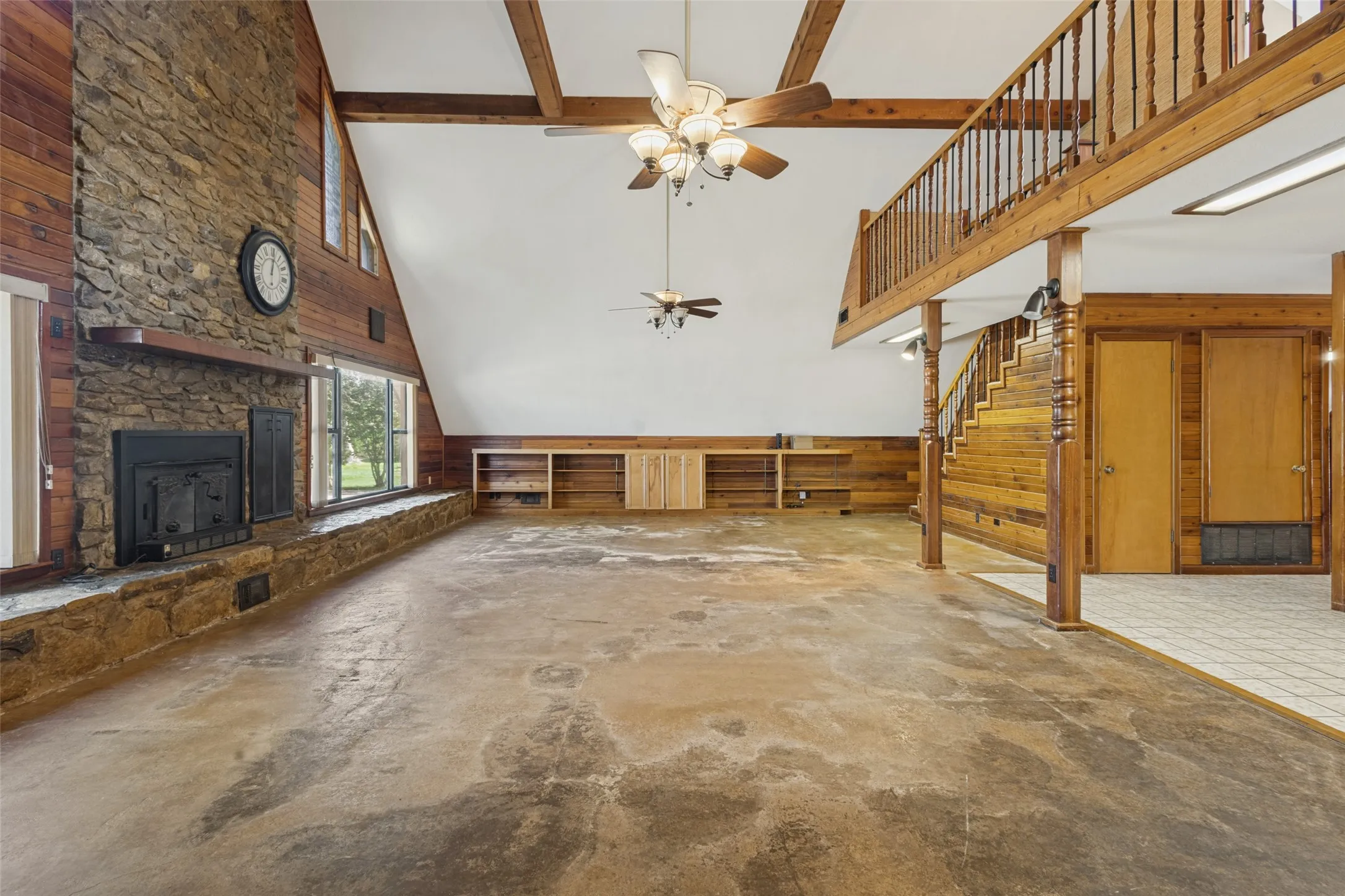 Single Family Residence For Sale in Collin County , 10279 Kinney Drive, Celina, Texas 75009, 2 Bedroom, 2 Bathroom, Garage spaces, 2,164 Sqft, built in 1982, mls#21411681, Real Estate Agent in Celina, Homes For Sale in Collin county, Homes For Sale in Celina, Realtor in Celina Texas, Real Estate Brokerage Independent Realty Texas, Luminita Cordes Realtor