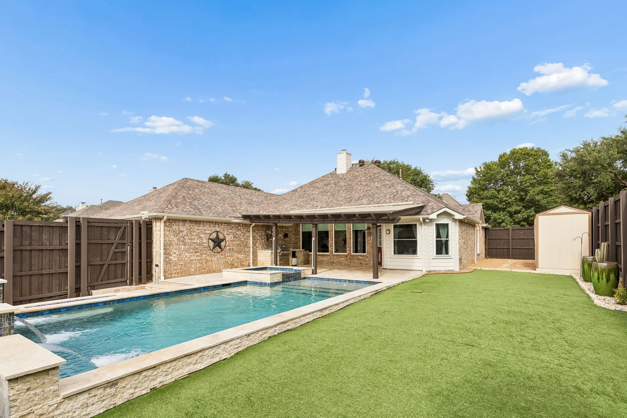 Single Family Residence For Sale in Collin County , 8605 Prescott Circle, Frisco, Texas 75033, 3 Bedroom, 2 Bathroom, 2 Garage spaces, 2,202 Sqft, built in 1997, mls#21412470, Real Estate Agent in Frisco, Homes For Sale in Collin county, Homes For Sale in Frisco, Realtor in Frisco Texas, Real Estate Brokerage Independent Realty Texas, Luminita Cordes Realtor