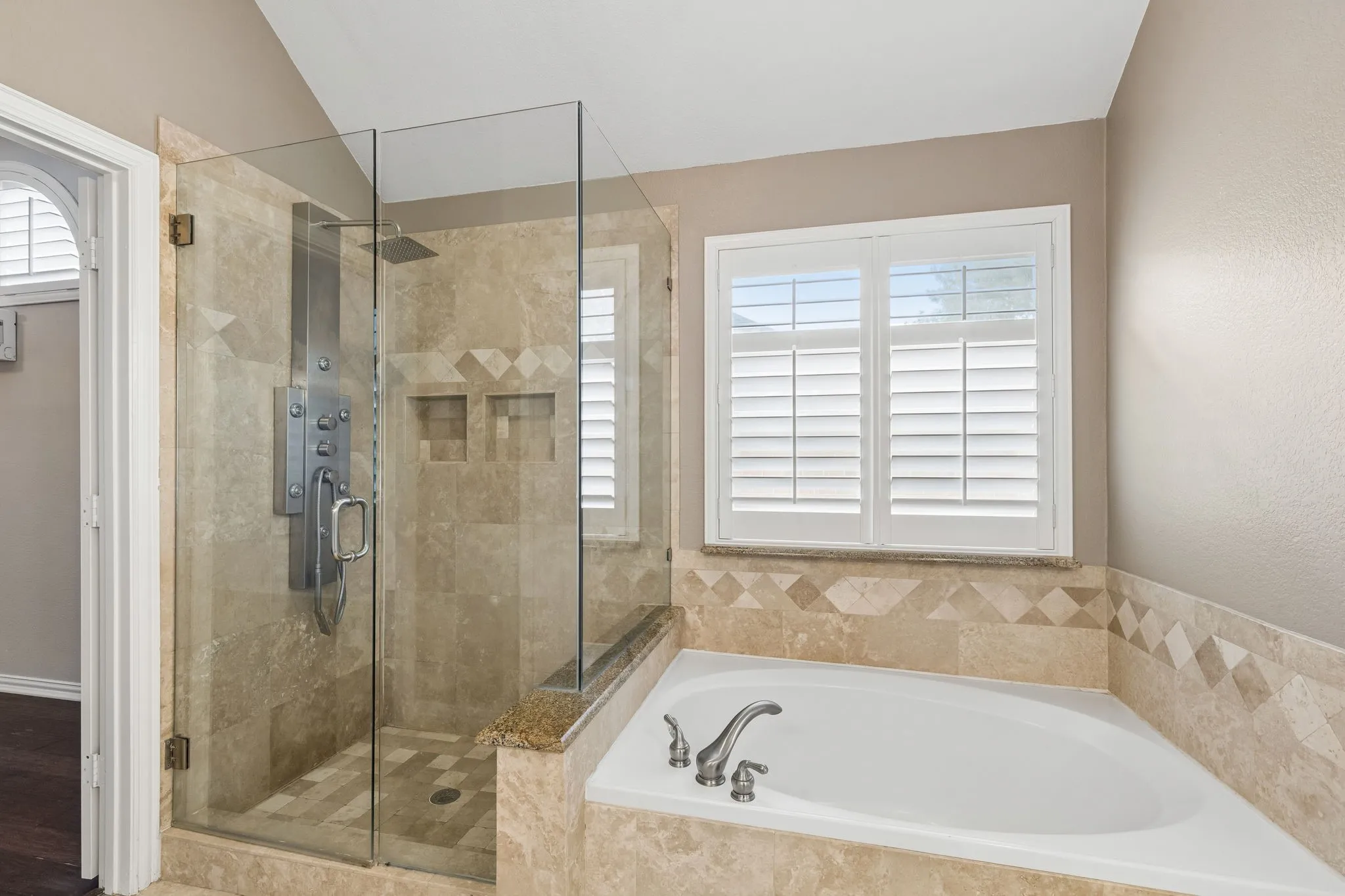 Single Family Residence For Sale in Collin County , 8605 Prescott Circle, Frisco, Texas 75033, 3 Bedroom, 2 Bathroom, 2 Garage spaces, 2,202 Sqft, built in 1997, mls#21412470, Real Estate Agent in Frisco, Homes For Sale in Collin county, Homes For Sale in Frisco, Realtor in Frisco Texas, Real Estate Brokerage Independent Realty Texas, Luminita Cordes Realtor