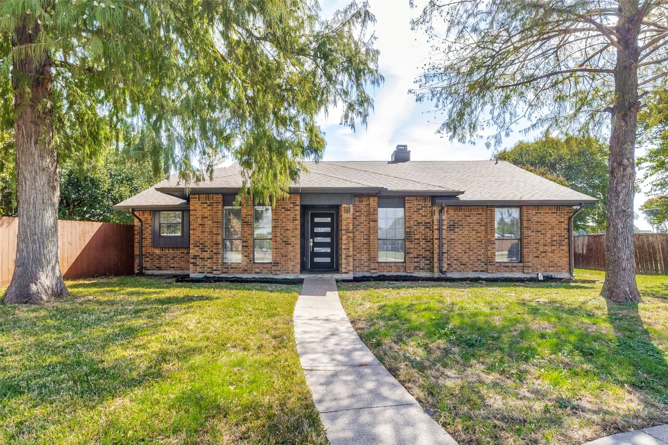 Single Family Residence For Sale