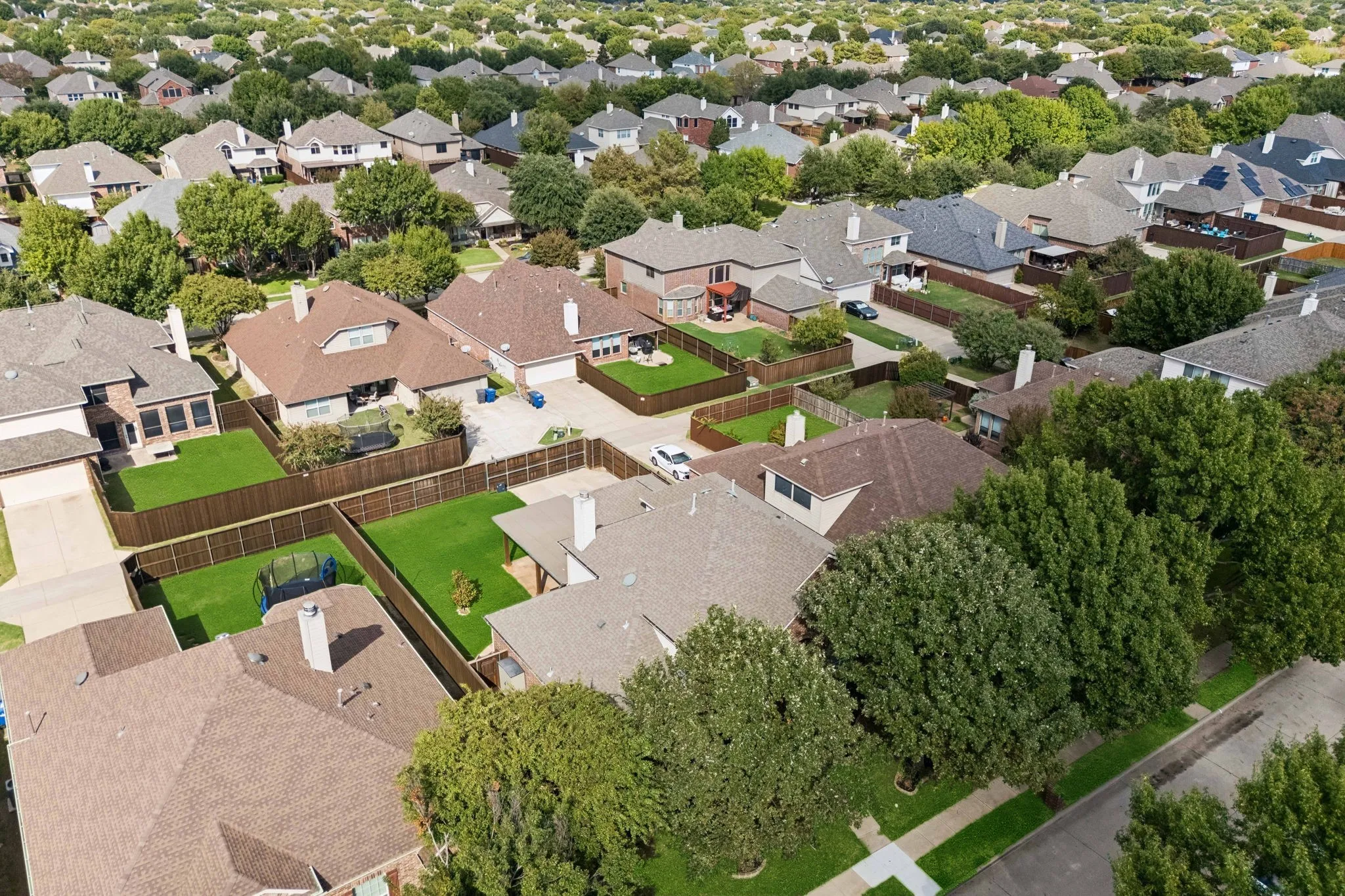 Single Family Residence For Sale in Collin County , 6316 Blackstone Drive, Mc Kinney, Texas 75070, 4 Bedroom, 3 Bathroom, 2 Garage spaces, 2,773 Sqft, built in 2007, mls#21406008, Real Estate Agent in Mc Kinney, Homes For Sale in Collin county, Homes For Sale in Mc Kinney, Realtor in Mc Kinney Texas, Real Estate Brokerage Independent Realty Texas, Luminita Cordes Realtor
