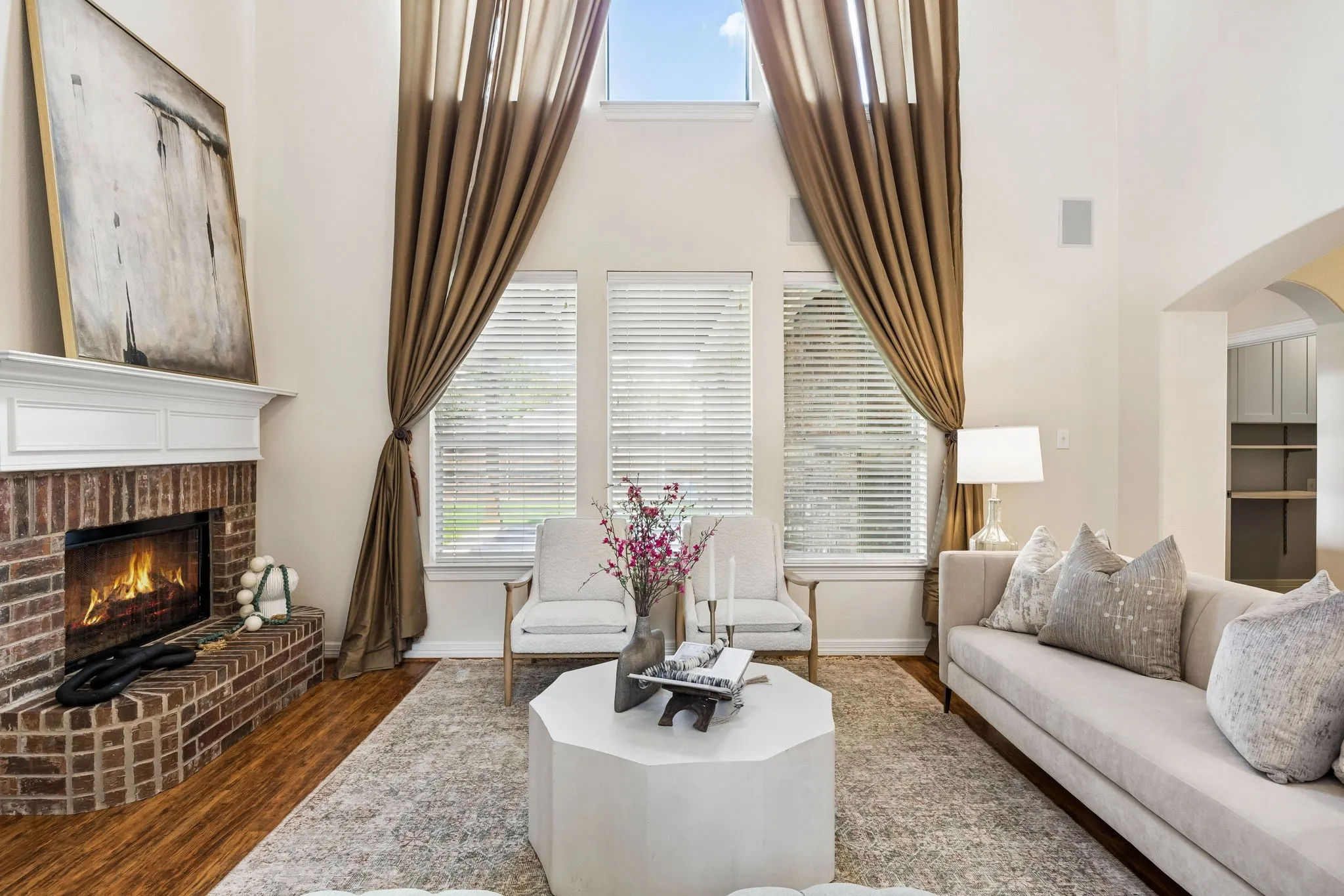 Single Family Residence For Sale in Collin County , 6316 Blackstone Drive, Mc Kinney, Texas 75070, 4 Bedroom, 3 Bathroom, 2 Garage spaces, 2,773 Sqft, built in 2007, mls#21406008, Real Estate Agent in Mc Kinney, Homes For Sale in Collin county, Homes For Sale in Mc Kinney, Realtor in Mc Kinney Texas, Real Estate Brokerage Independent Realty Texas, Luminita Cordes Realtor