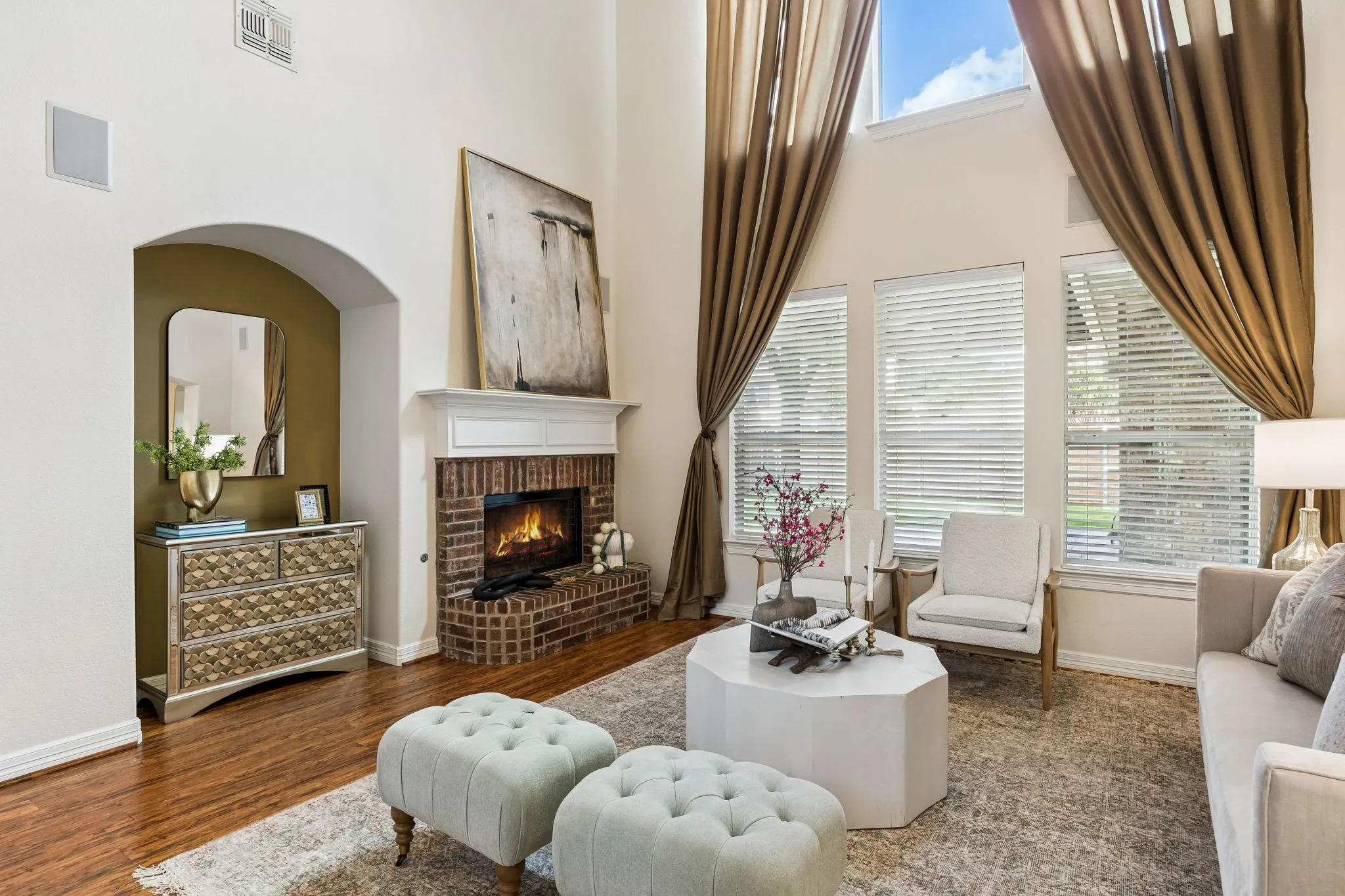 Single Family Residence For Sale in Collin County , 6316 Blackstone Drive, Mc Kinney, Texas 75070, 4 Bedroom, 3 Bathroom, 2 Garage spaces, 2,773 Sqft, built in 2007, mls#21406008, Real Estate Agent in Mc Kinney, Homes For Sale in Collin county, Homes For Sale in Mc Kinney, Realtor in Mc Kinney Texas, Real Estate Brokerage Independent Realty Texas, Luminita Cordes Realtor