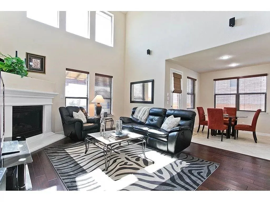 Single Family Residence For Rent in Denton County , 1013 Chickasaw Drive, Carrollton, Texas 75010, 4 Bedroom, 4 Bathroom, 2 Garage spaces, 3,153 Sqft, built in 2012, mls#21413199, Real Estate Agent in Carrollton, Homes For Rent in Denton county, Homes For Rent in Carrollton, Realtor in Carrollton Texas, Real Estate Brokerage Independent Realty Texas, Luminita Cordes Realtor
