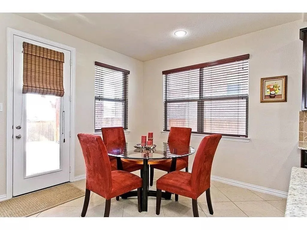Single Family Residence For Rent in Denton County , 1013 Chickasaw Drive, Carrollton, Texas 75010, 4 Bedroom, 4 Bathroom, 2 Garage spaces, 3,153 Sqft, built in 2012, mls#21413199, Real Estate Agent in Carrollton, Homes For Rent in Denton county, Homes For Rent in Carrollton, Realtor in Carrollton Texas, Real Estate Brokerage Independent Realty Texas, Luminita Cordes Realtor