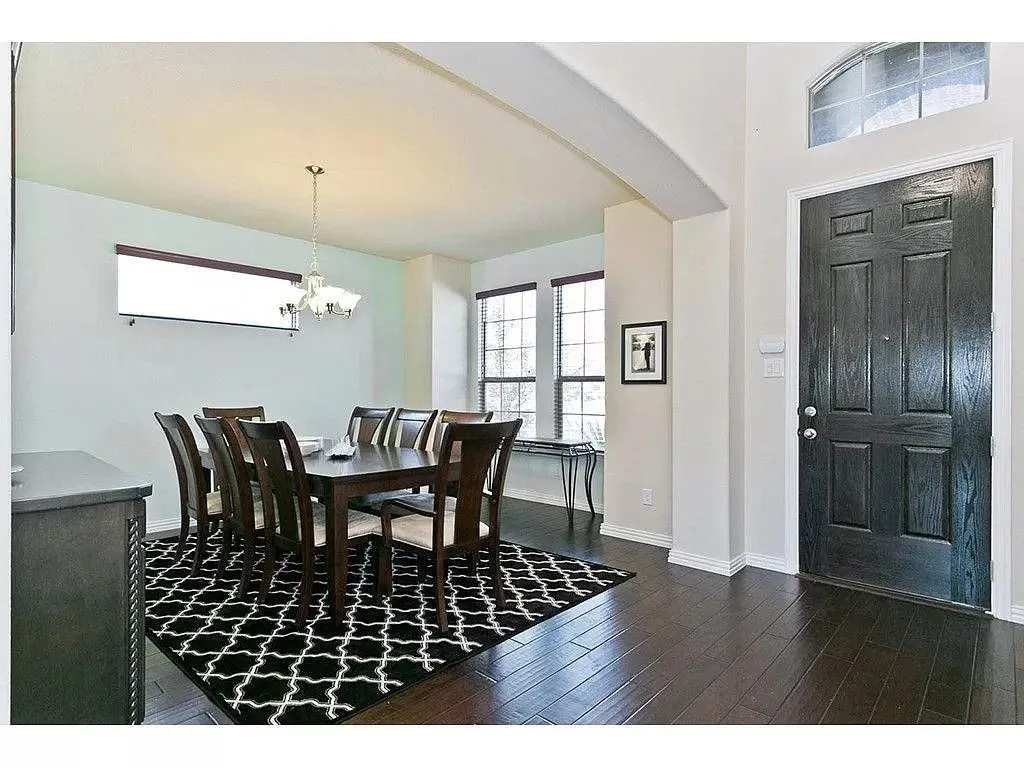 Single Family Residence For Rent in Denton County , 1013 Chickasaw Drive, Carrollton, Texas 75010, 4 Bedroom, 4 Bathroom, 2 Garage spaces, 3,153 Sqft, built in 2012, mls#21413199, Real Estate Agent in Carrollton, Homes For Rent in Denton county, Homes For Rent in Carrollton, Realtor in Carrollton Texas, Real Estate Brokerage Independent Realty Texas, Luminita Cordes Realtor