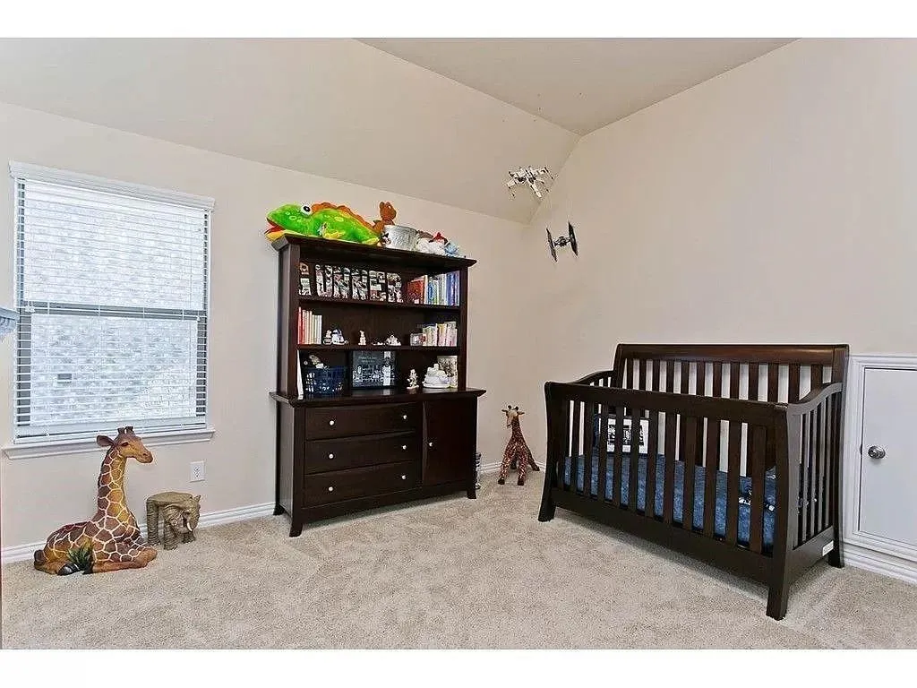 Single Family Residence For Rent in Denton County , 1013 Chickasaw Drive, Carrollton, Texas 75010, 4 Bedroom, 4 Bathroom, 2 Garage spaces, 3,153 Sqft, built in 2012, mls#21413199, Real Estate Agent in Carrollton, Homes For Rent in Denton county, Homes For Rent in Carrollton, Realtor in Carrollton Texas, Real Estate Brokerage Independent Realty Texas, Luminita Cordes Realtor