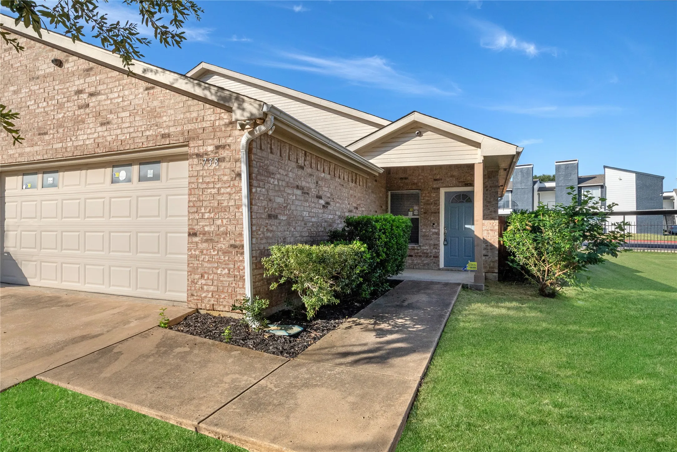 Duplex For Sale in Denton County , 738 Carroll Lane, Lewisville, Texas 75067, 6 Bedroom, 4 Bathroom, 2 Garage spaces, 1,737 Sqft, built in 2004, mls#21410292, Real Estate Agent in Lewisville, Homes For Sale in Denton county, Homes For Sale in Lewisville, Realtor in Lewisville Texas, Real Estate Brokerage Independent Realty Texas, Luminita Cordes Realtor