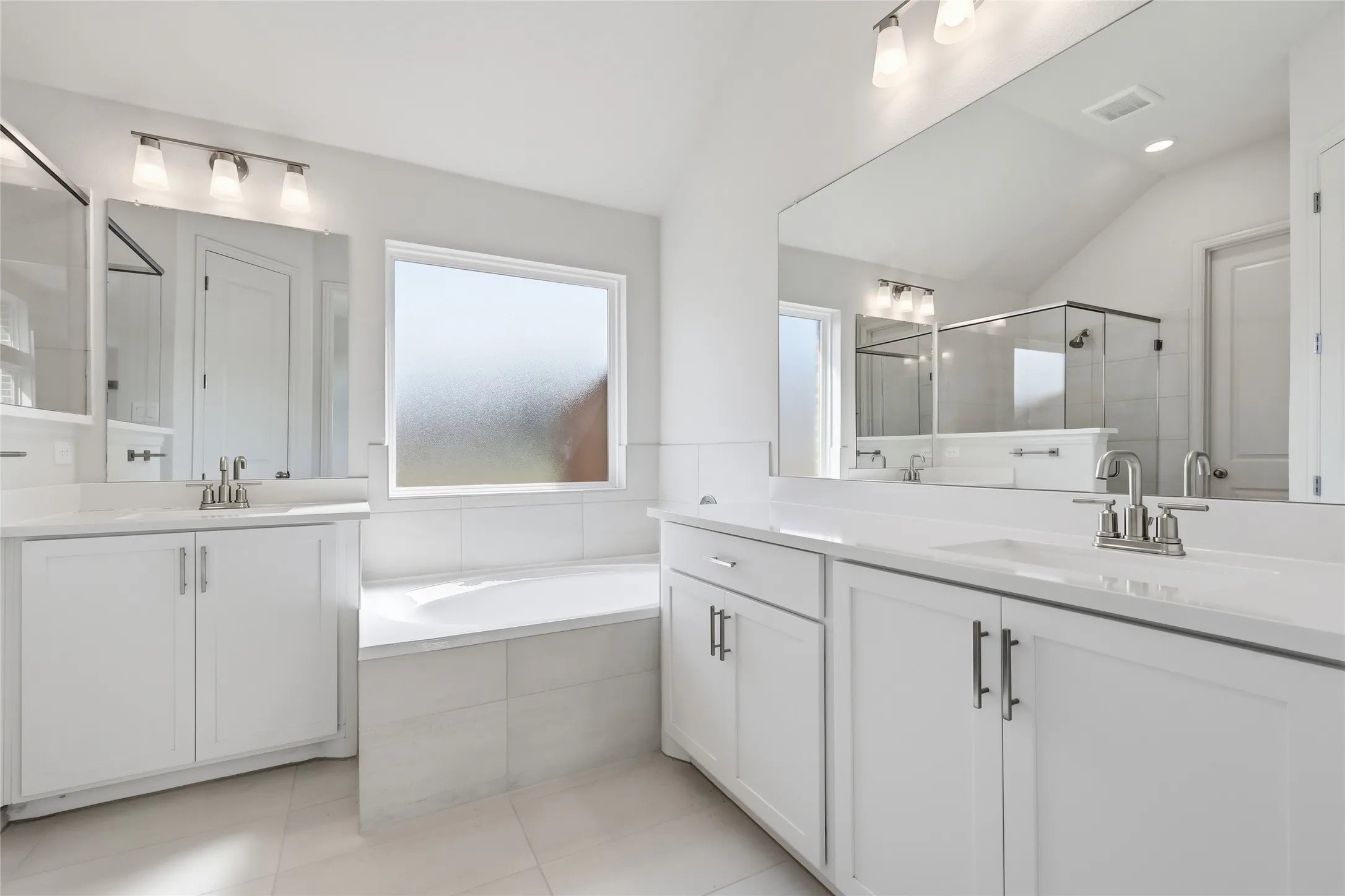 Single Family Residence For Sale in Denton County , 2808 Alcove Lane, Corinth, Texas 76210, 4 Bedroom, 3 Bathroom, 2 Garage spaces, 2,170 Sqft, built in 2026, mls#21399889, Real Estate Agent in Corinth, Homes For Sale in Denton county, Homes For Sale in Corinth, Realtor in Corinth Texas, Real Estate Brokerage Independent Realty Texas, Luminita Cordes Realtor