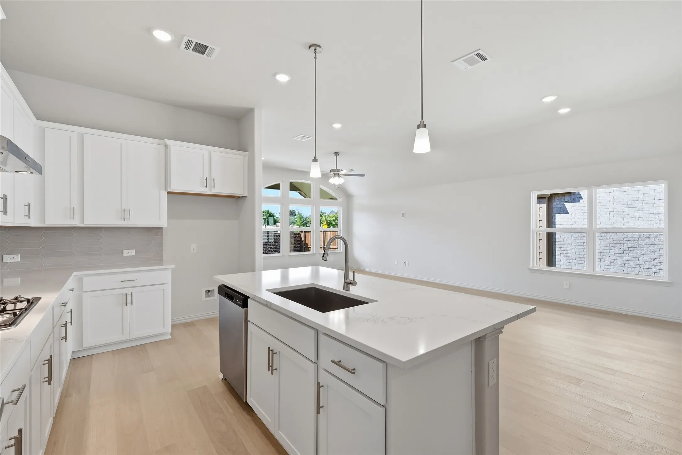 Single Family Residence For Sale in Denton County , 2808 Alcove Lane, Corinth, Texas 76210, 4 Bedroom, 3 Bathroom, 2 Garage spaces, 2,170 Sqft, built in 2026, mls#21399889, Real Estate Agent in Corinth, Homes For Sale in Denton county, Homes For Sale in Corinth, Realtor in Corinth Texas, Real Estate Brokerage Independent Realty Texas, Luminita Cordes Realtor