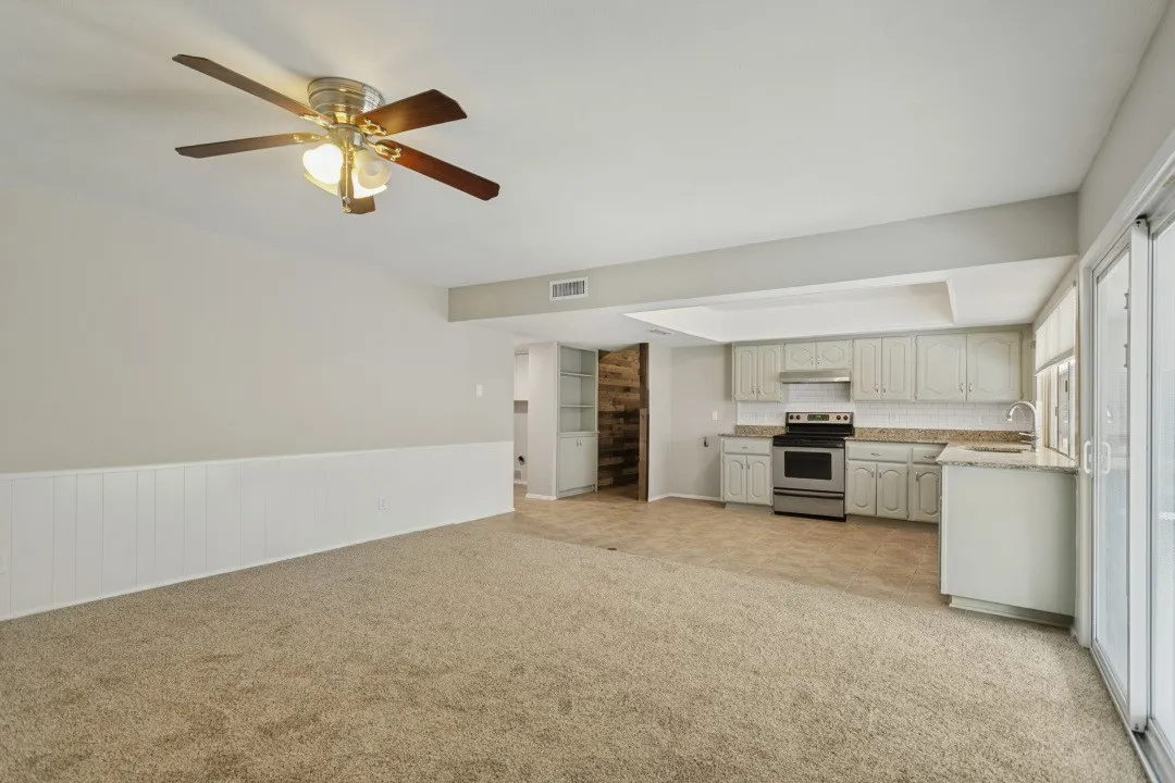 Single Family Residence For Sale in Collin County , 1412 Sequoia Drive, Plano, Texas 75023, 4 Bedroom, 2 Bathroom, 2 Garage spaces, 1,757 Sqft, built in 1972, mls#21398232, Real Estate Agent in Plano, Homes For Sale in Collin county, Homes For Sale in Plano, Realtor in Plano Texas, Real Estate Brokerage Independent Realty Texas, Luminita Cordes Realtor