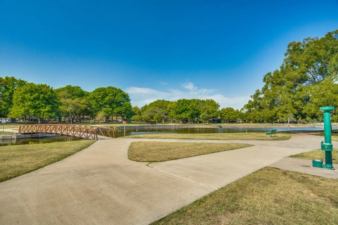 Single Family Residence For Sale in Collin County , 1412 Sequoia Drive, Plano, Texas 75023, 4 Bedroom, 2 Bathroom, 2 Garage spaces, 1,757 Sqft, built in 1972, mls#21398232, Real Estate Agent in Plano, Homes For Sale in Collin county, Homes For Sale in Plano, Realtor in Plano Texas, Real Estate Brokerage Independent Realty Texas, Luminita Cordes Realtor