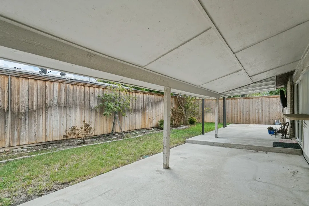 Single Family Residence For Sale in Collin County , 1412 Sequoia Drive, Plano, Texas 75023, 4 Bedroom, 2 Bathroom, 2 Garage spaces, 1,757 Sqft, built in 1972, mls#21398232, Real Estate Agent in Plano, Homes For Sale in Collin county, Homes For Sale in Plano, Realtor in Plano Texas, Real Estate Brokerage Independent Realty Texas, Luminita Cordes Realtor