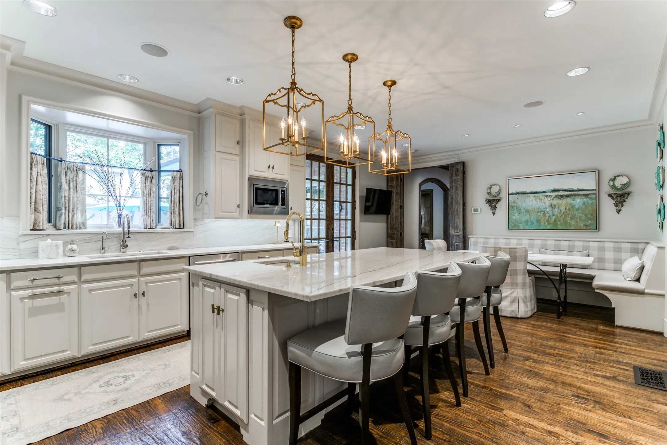 Single Family Residence For Sale in Dallas County , 4438 Arcady Avenue, Highland Park, Texas 75205, 5 Bedroom, 7 Bathroom, 2 Garage spaces, 6,119 Sqft, built in 1995, mls#21413259, Real Estate Agent in Highland Park, Homes For Sale in Dallas county, Homes For Sale in Highland Park, Realtor in Highland Park Texas, Real Estate Brokerage Independent Realty Texas, Luminita Cordes Realtor