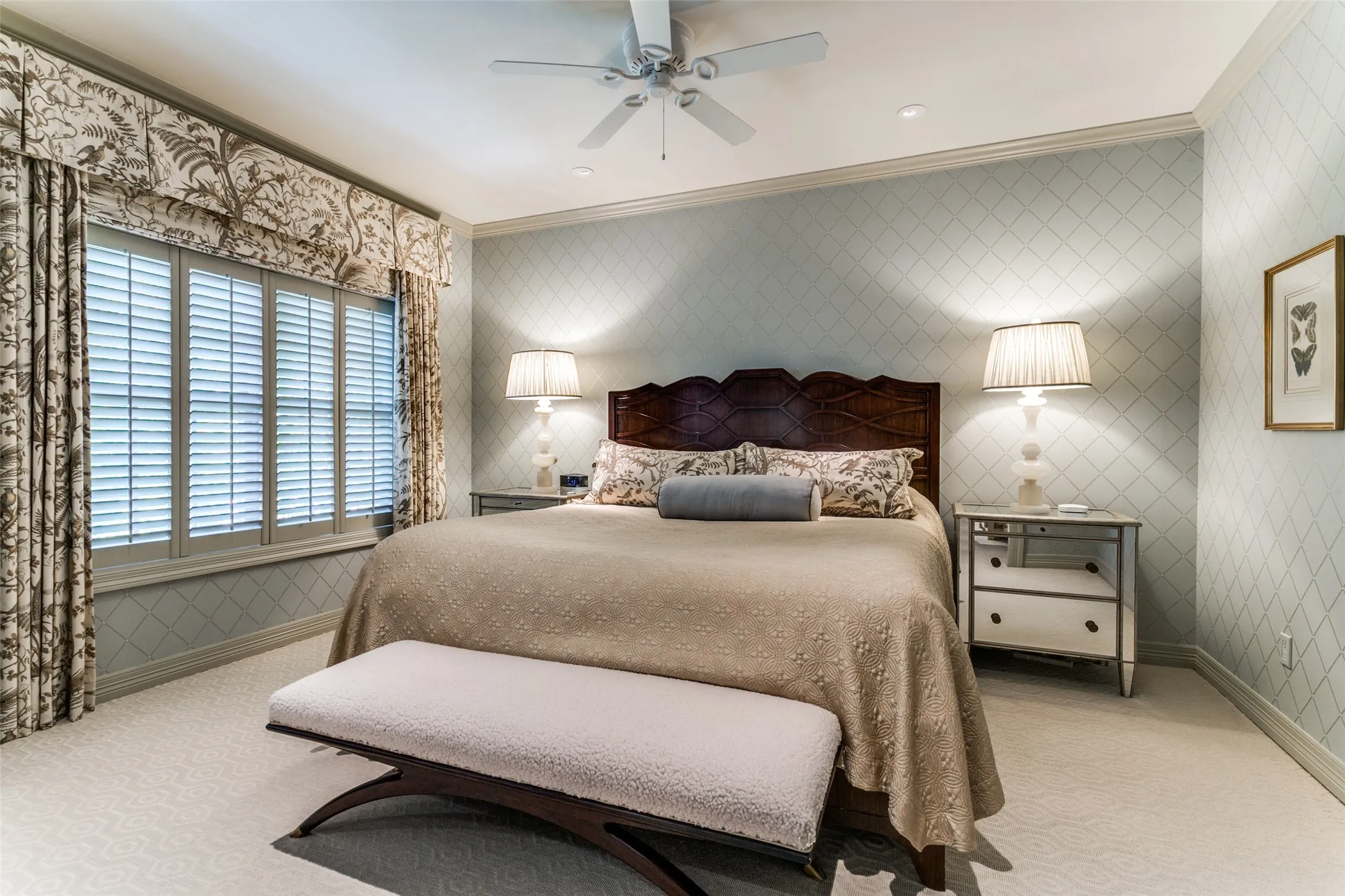 Single Family Residence For Sale in Dallas County , 4438 Arcady Avenue, Highland Park, Texas 75205, 5 Bedroom, 7 Bathroom, 2 Garage spaces, 6,119 Sqft, built in 1995, mls#21413259, Real Estate Agent in Highland Park, Homes For Sale in Dallas county, Homes For Sale in Highland Park, Realtor in Highland Park Texas, Real Estate Brokerage Independent Realty Texas, Luminita Cordes Realtor