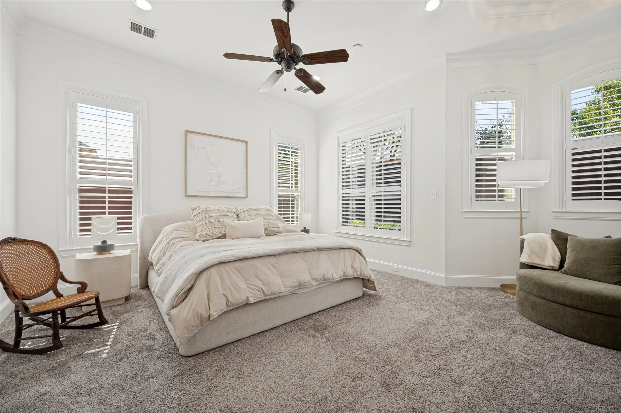 Single Family Residence For Sale in Collin County , 181 Hidden Lake Drive, Prosper, Texas 75078, 5 Bedroom, 6 Bathroom, 3 Garage spaces, 4,838 Sqft, built in 2006, mls#21399764, Real Estate Agent in Prosper, Homes For Sale in Collin county, Homes For Sale in Prosper, Realtor in Prosper Texas, Real Estate Brokerage Independent Realty Texas, Luminita Cordes Realtor