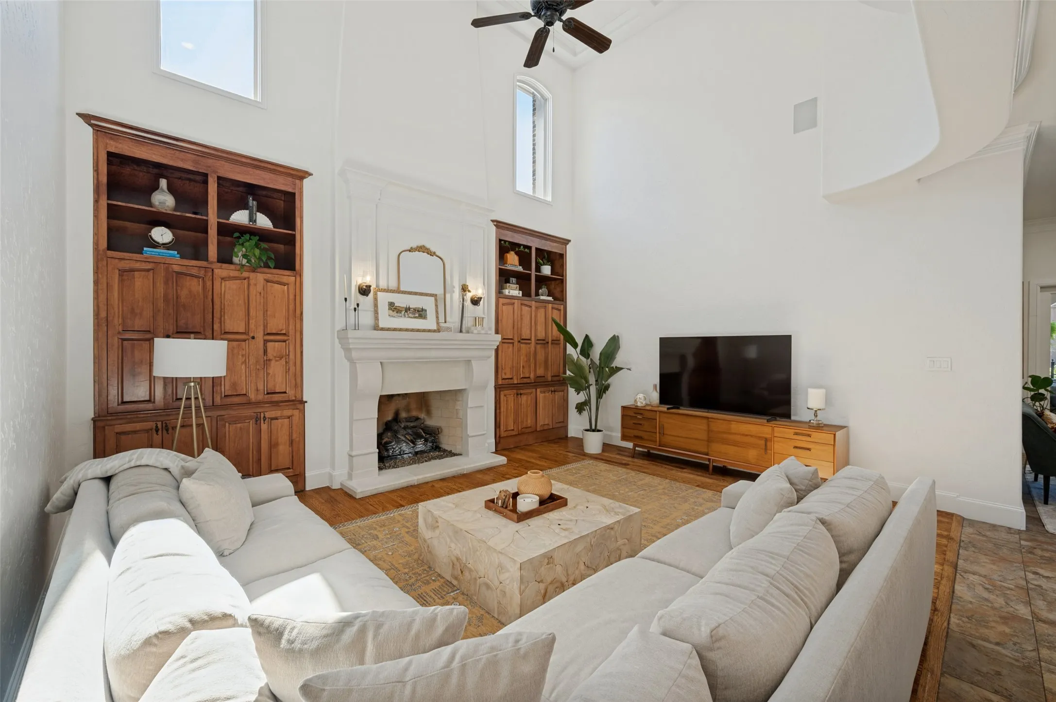 Single Family Residence For Sale in Collin County , 181 Hidden Lake Drive, Prosper, Texas 75078, 5 Bedroom, 6 Bathroom, 3 Garage spaces, 4,838 Sqft, built in 2006, mls#21399764, Real Estate Agent in Prosper, Homes For Sale in Collin county, Homes For Sale in Prosper, Realtor in Prosper Texas, Real Estate Brokerage Independent Realty Texas, Luminita Cordes Realtor