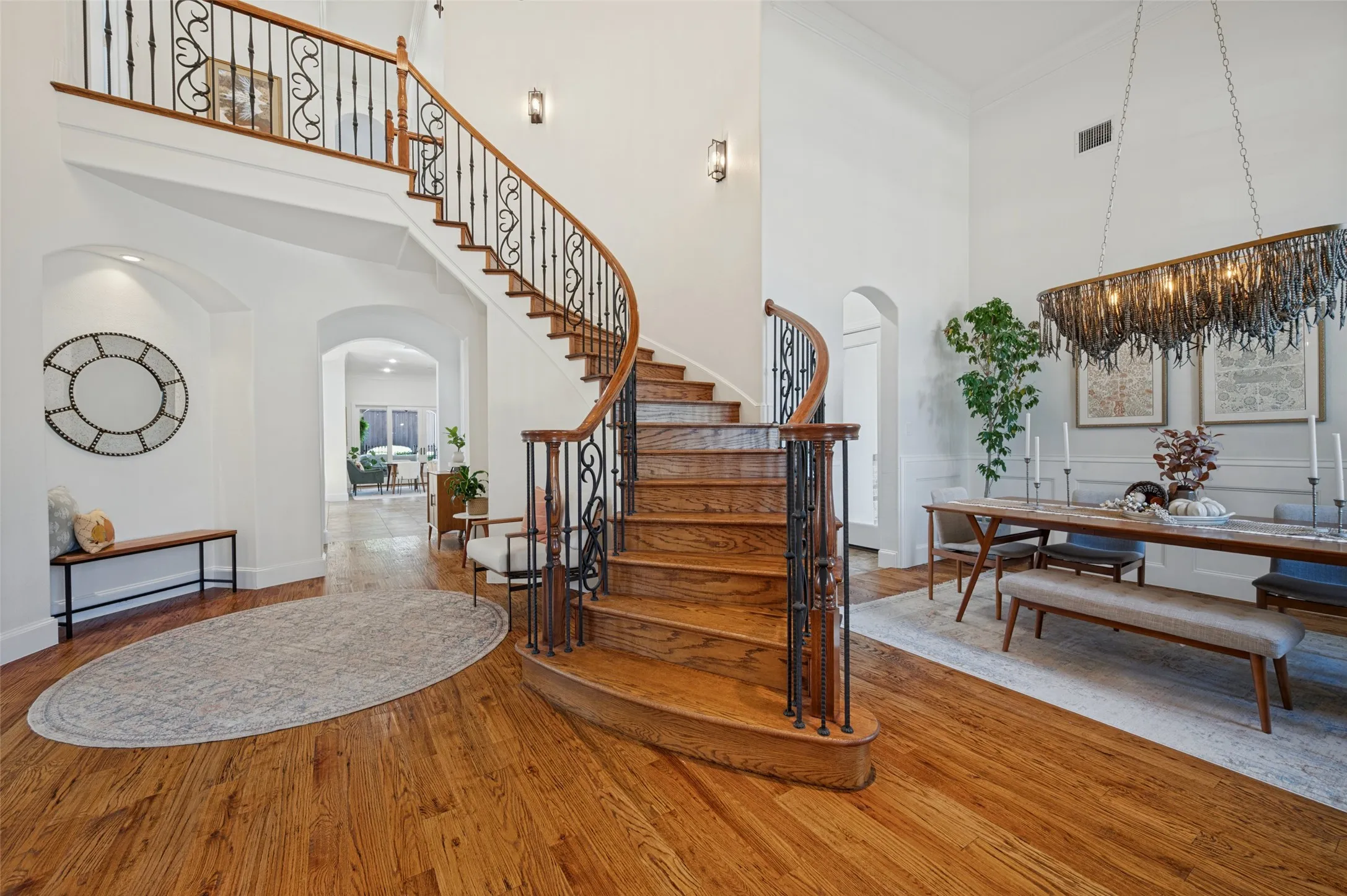 Single Family Residence For Sale in Collin County , 181 Hidden Lake Drive, Prosper, Texas 75078, 5 Bedroom, 6 Bathroom, 3 Garage spaces, 4,838 Sqft, built in 2006, mls#21399764, Real Estate Agent in Prosper, Homes For Sale in Collin county, Homes For Sale in Prosper, Realtor in Prosper Texas, Real Estate Brokerage Independent Realty Texas, Luminita Cordes Realtor