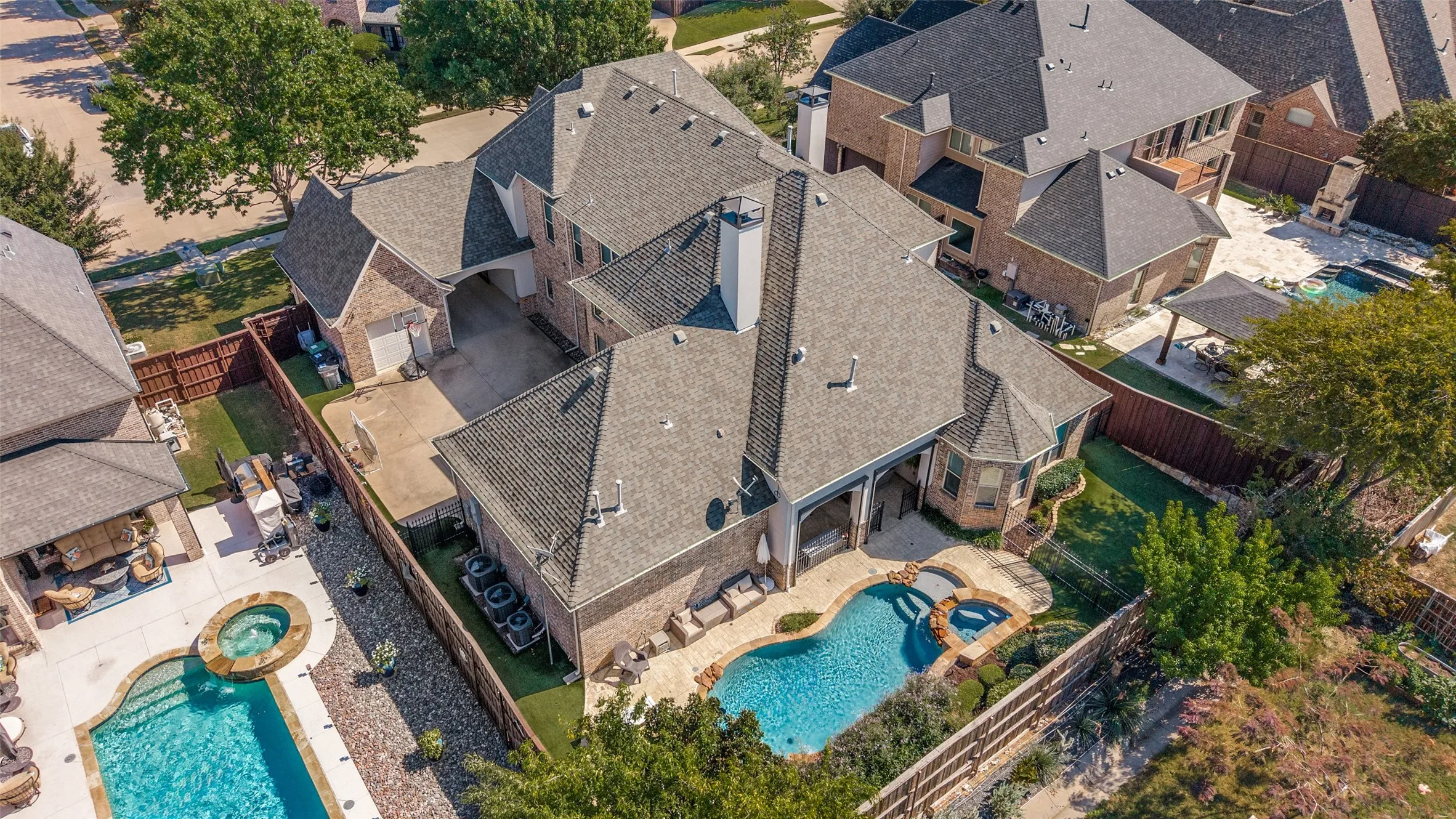 Single Family Residence For Sale in Collin County , 181 Hidden Lake Drive, Prosper, Texas 75078, 5 Bedroom, 6 Bathroom, 3 Garage spaces, 4,838 Sqft, built in 2006, mls#21399764, Real Estate Agent in Prosper, Homes For Sale in Collin county, Homes For Sale in Prosper, Realtor in Prosper Texas, Real Estate Brokerage Independent Realty Texas, Luminita Cordes Realtor