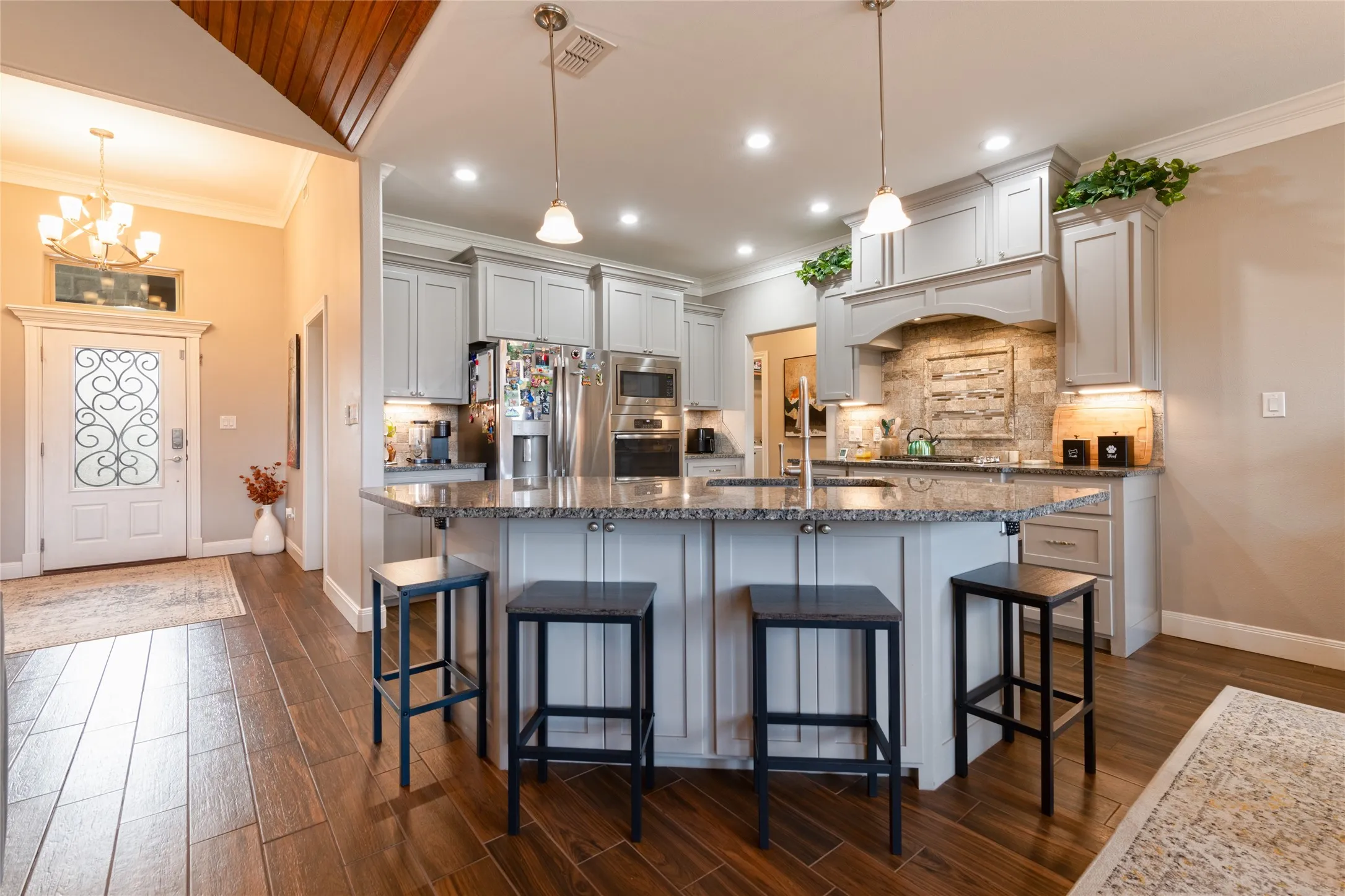 Single Family Residence For Sale in Taylor County , 3810 Kady Ridge, Abilene, Texas 79606, 4 Bedroom, 3 Bathroom, 2 Garage spaces, 2,340 Sqft, built in 2017, mls#21411458, Real Estate Agent in Abilene, Homes For Sale in Taylor county, Homes For Sale in Abilene, Realtor in Abilene Texas, Real Estate Brokerage Independent Realty Texas, Luminita Cordes Realtor