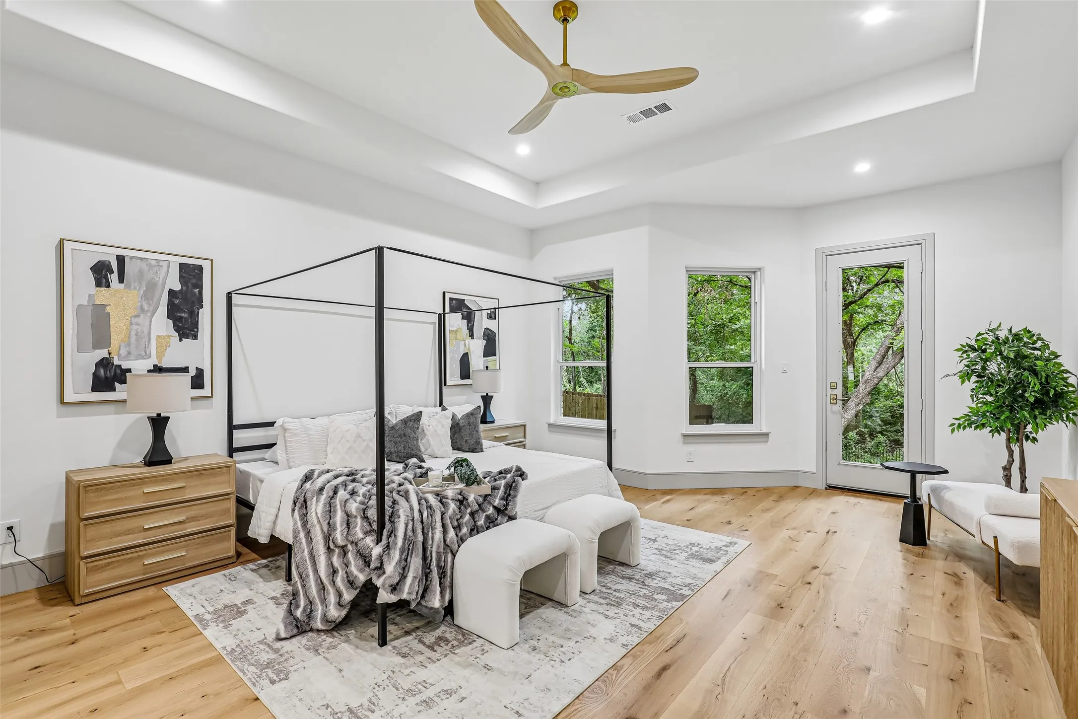 Single Family Residence For Sale in Denton County , 10 Brook Hollow Lane, Trophy Club, Texas 76262, 5 Bedroom, 5 Bathroom, 3 Garage spaces, 4,790 Sqft, built in 2026, mls#21413333, Real Estate Agent in Trophy Club, Homes For Sale in Denton county, Homes For Sale in Trophy Club, Realtor in Trophy Club Texas, Real Estate Brokerage Independent Realty Texas, Luminita Cordes Realtor