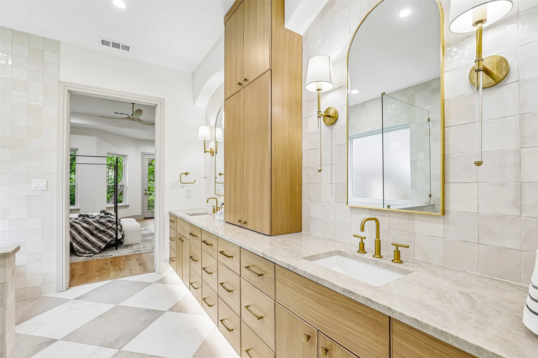 Single Family Residence For Sale in Denton County , 10 Brook Hollow Lane, Trophy Club, Texas 76262, 5 Bedroom, 5 Bathroom, 3 Garage spaces, 4,790 Sqft, built in 2026, mls#21413333, Real Estate Agent in Trophy Club, Homes For Sale in Denton county, Homes For Sale in Trophy Club, Realtor in Trophy Club Texas, Real Estate Brokerage Independent Realty Texas, Luminita Cordes Realtor
