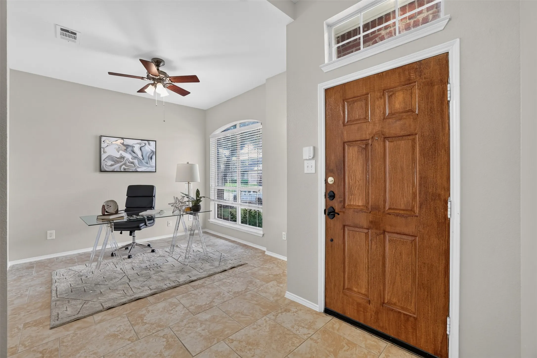 Single Family Residence For Sale in Collin County , 3409 Bluegrass Drive, Plano, Texas 75074, 3 Bedroom, 2 Bathroom, 2 Garage spaces, 1,815 Sqft, built in 2001, mls#21412616, Real Estate Agent in Plano, Homes For Sale in Collin county, Homes For Sale in Plano, Realtor in Plano Texas, Real Estate Brokerage Independent Realty Texas, Luminita Cordes Realtor