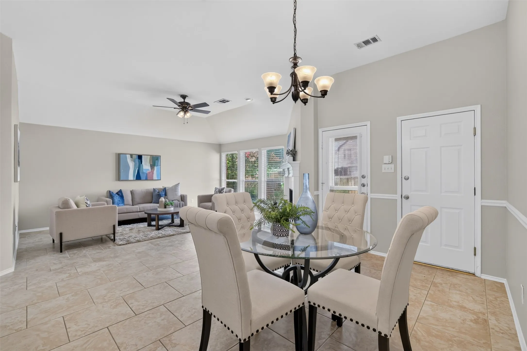 Single Family Residence For Sale in Collin County , 3409 Bluegrass Drive, Plano, Texas 75074, 3 Bedroom, 2 Bathroom, 2 Garage spaces, 1,815 Sqft, built in 2001, mls#21412616, Real Estate Agent in Plano, Homes For Sale in Collin county, Homes For Sale in Plano, Realtor in Plano Texas, Real Estate Brokerage Independent Realty Texas, Luminita Cordes Realtor