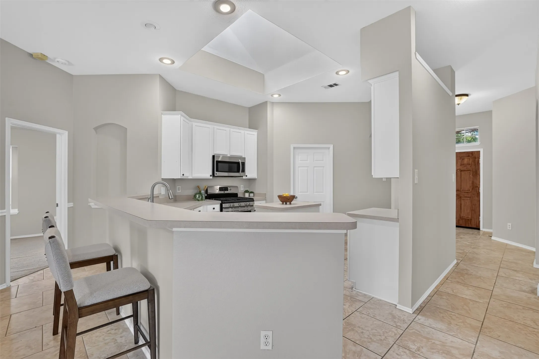 Single Family Residence For Sale in Collin County , 3409 Bluegrass Drive, Plano, Texas 75074, 3 Bedroom, 2 Bathroom, 2 Garage spaces, 1,815 Sqft, built in 2001, mls#21412616, Real Estate Agent in Plano, Homes For Sale in Collin county, Homes For Sale in Plano, Realtor in Plano Texas, Real Estate Brokerage Independent Realty Texas, Luminita Cordes Realtor