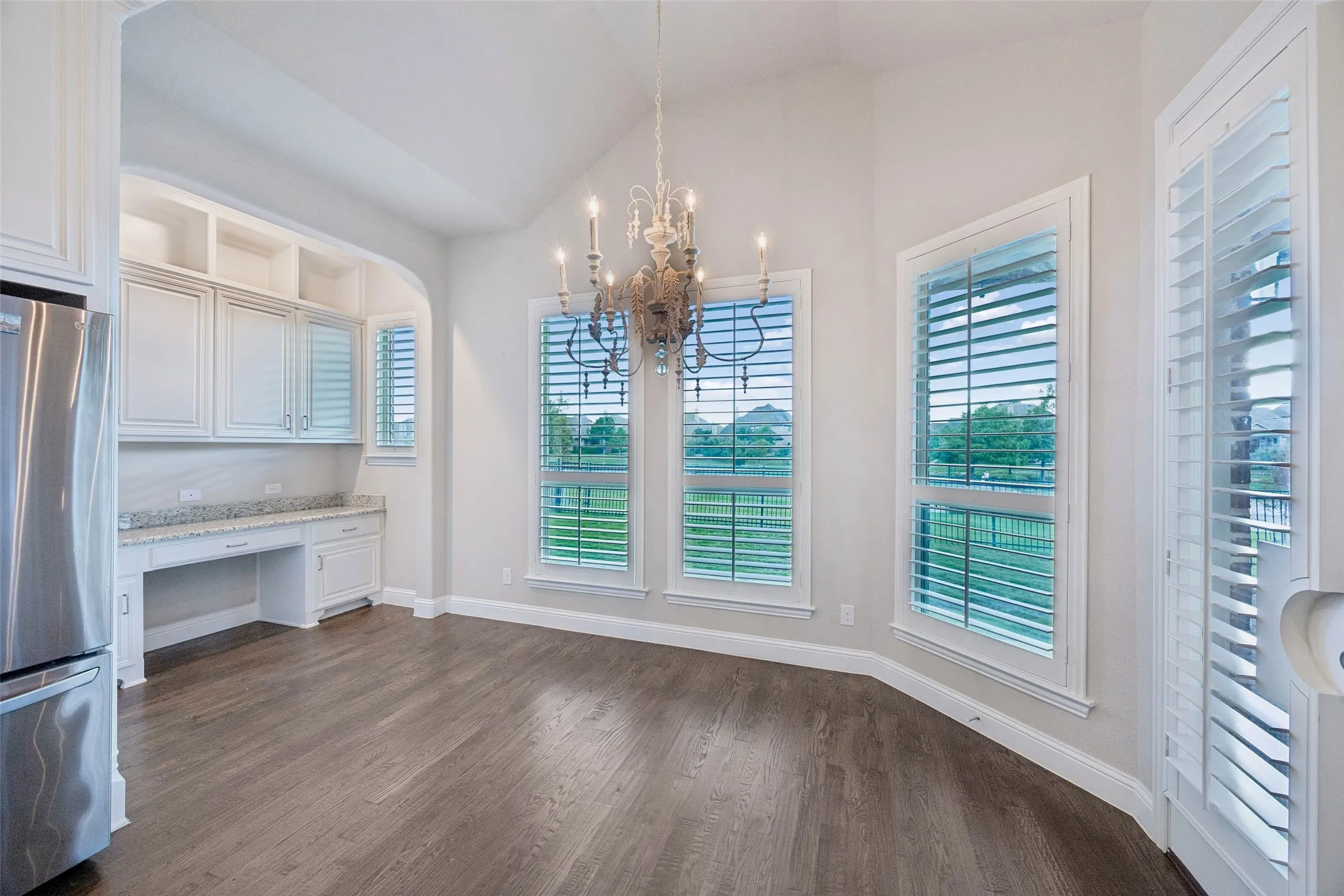 Single Family Residence For Sale in Collin County , 1306 Cypress Creek Way, Celina, Texas 75009, 4 Bedroom, 4 Bathroom, 3 Garage spaces, 3,319 Sqft, built in 2015, mls#21411665, Real Estate Agent in Celina, Homes For Sale in Collin county, Homes For Sale in Celina, Realtor in Celina Texas, Real Estate Brokerage Independent Realty Texas, Luminita Cordes Realtor