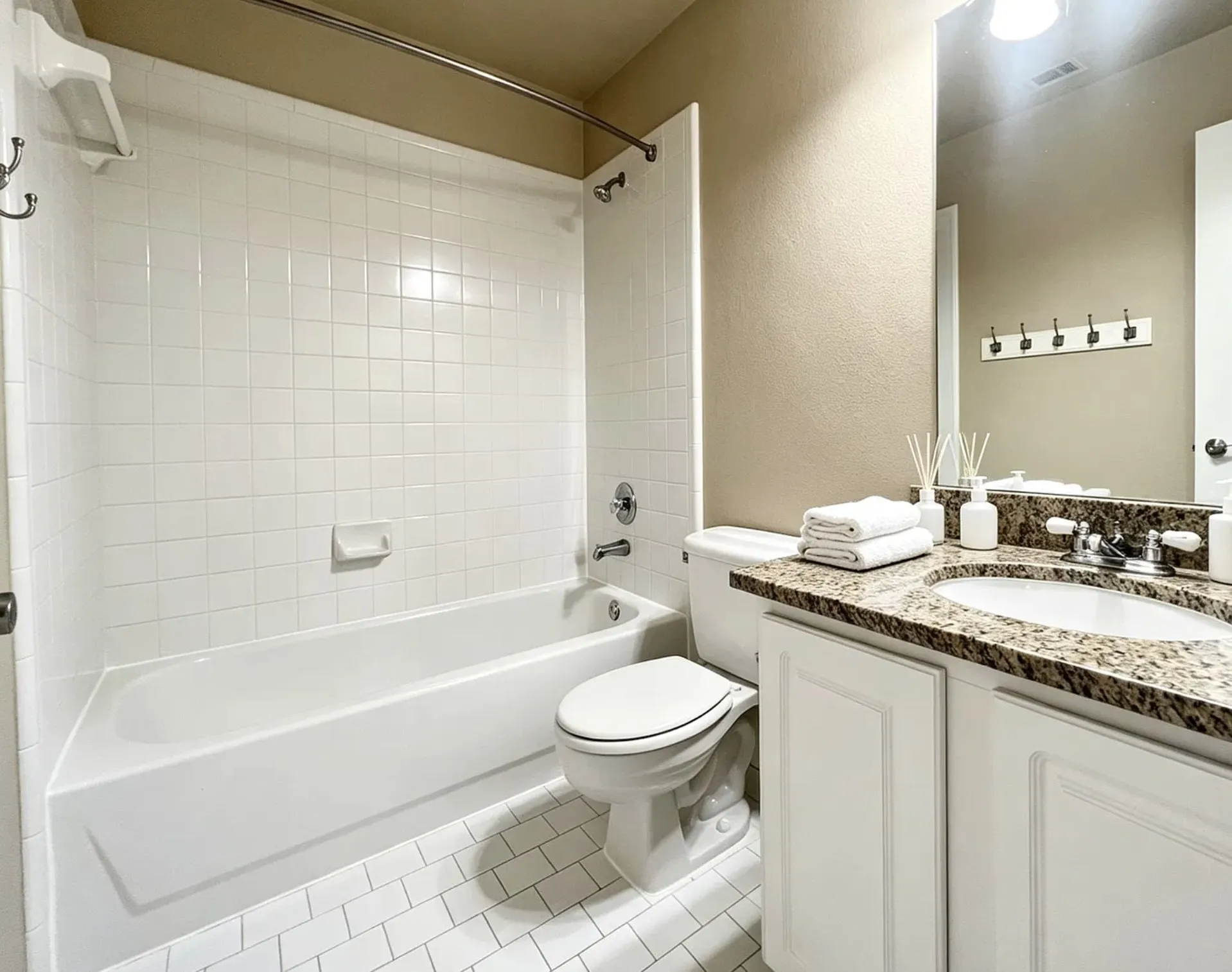 Single Family Residence For Rent in Collin County , 7313 David Drive, Frisco, Texas 75034, 4 Bedroom, 2 Bathroom, Garage spaces, 1,804 Sqft, built in 1995, mls#21413390, Real Estate Agent in Frisco, Homes For Rent in Collin county, Homes For Rent in Frisco, Realtor in Frisco Texas, Real Estate Brokerage Independent Realty Texas, Luminita Cordes Realtor