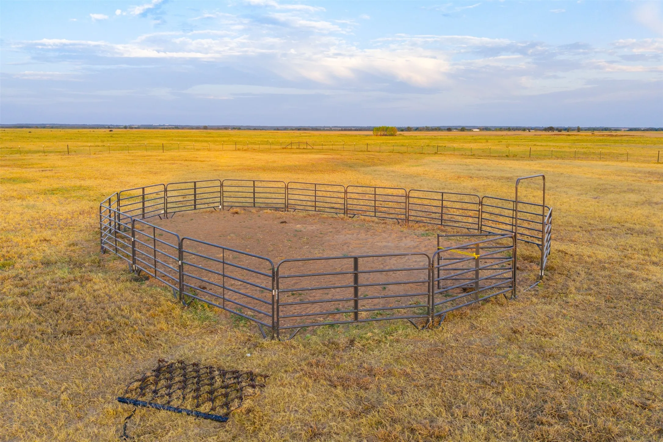 Ranch For Sale in Falls County , 502 County Road 182, Marlin, Texas 76661, 0, 0, Garage spaces, 0 Sqft, built in 0, mls#21413366, Real Estate Agent in Marlin, Homes For Sale in Falls county, Homes For Sale in Marlin, Realtor in Marlin Texas, Real Estate Brokerage Independent Realty Texas, Luminita Cordes Realtor