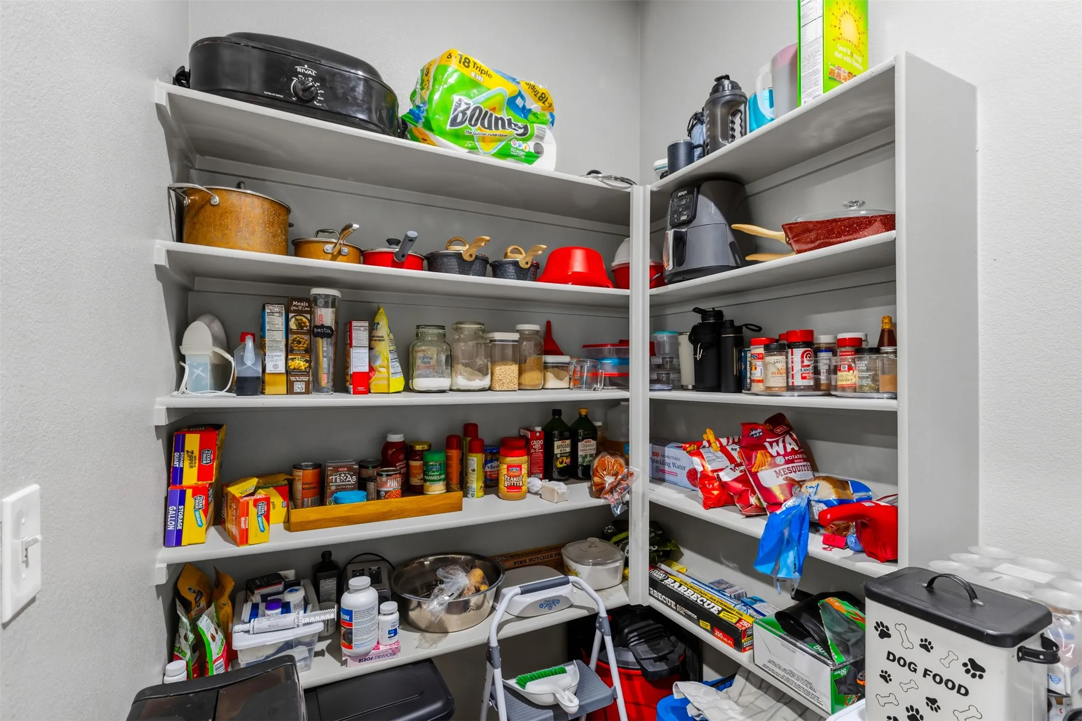 Ranch For Sale in Falls County , 502 County Road 182, Marlin, Texas 76661, 0, 0, Garage spaces, 0 Sqft, built in 0, mls#21413366, Real Estate Agent in Marlin, Homes For Sale in Falls county, Homes For Sale in Marlin, Realtor in Marlin Texas, Real Estate Brokerage Independent Realty Texas, Luminita Cordes Realtor