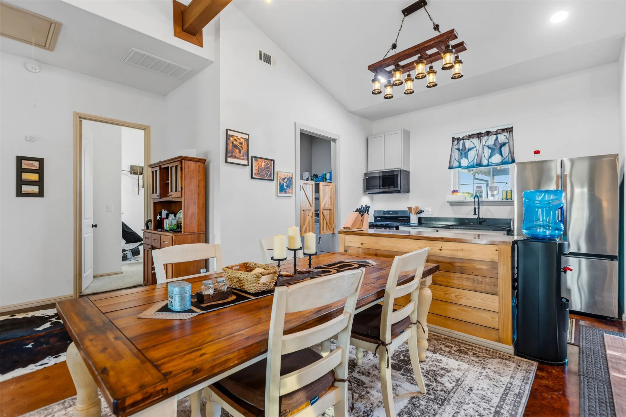Ranch For Sale in Falls County , 502 County Road 182, Marlin, Texas 76661, 0, 0, Garage spaces, 0 Sqft, built in 0, mls#21413366, Real Estate Agent in Marlin, Homes For Sale in Falls county, Homes For Sale in Marlin, Realtor in Marlin Texas, Real Estate Brokerage Independent Realty Texas, Luminita Cordes Realtor