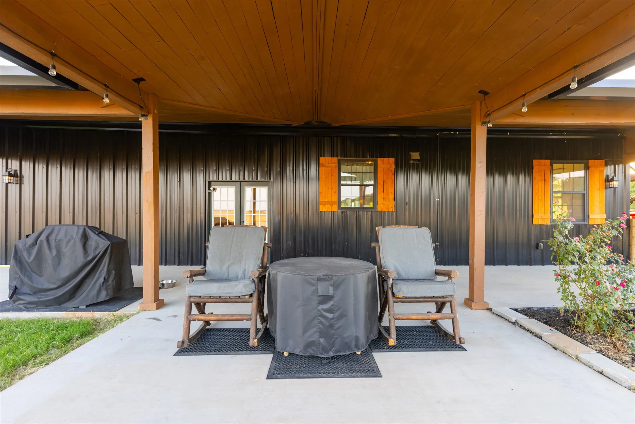 Ranch For Sale in Falls County , 502 County Road 182, Marlin, Texas 76661, 0, 0, Garage spaces, 0 Sqft, built in 0, mls#21413366, Real Estate Agent in Marlin, Homes For Sale in Falls county, Homes For Sale in Marlin, Realtor in Marlin Texas, Real Estate Brokerage Independent Realty Texas, Luminita Cordes Realtor