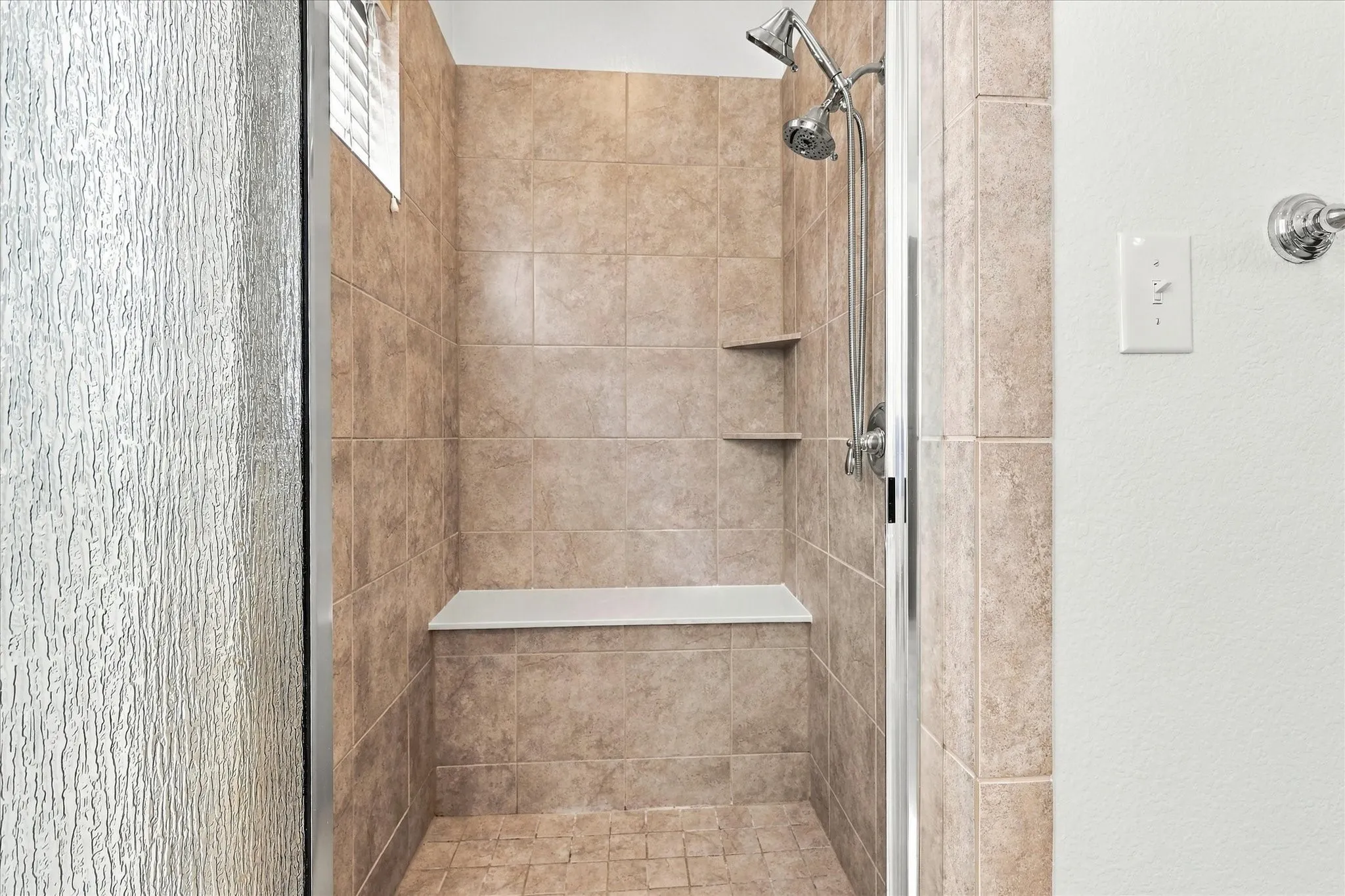Single Family Residence For Sale in Denton County , 209 Blackberry Way, Denton, Texas 76210, 4 Bedroom, 4 Bathroom, 2 Garage spaces, 2,971 Sqft, built in 2017, mls#21407305, Real Estate Agent in Denton, Homes For Sale in Denton county, Homes For Sale in Denton, Realtor in Denton Texas, Real Estate Brokerage Independent Realty Texas, Luminita Cordes Realtor