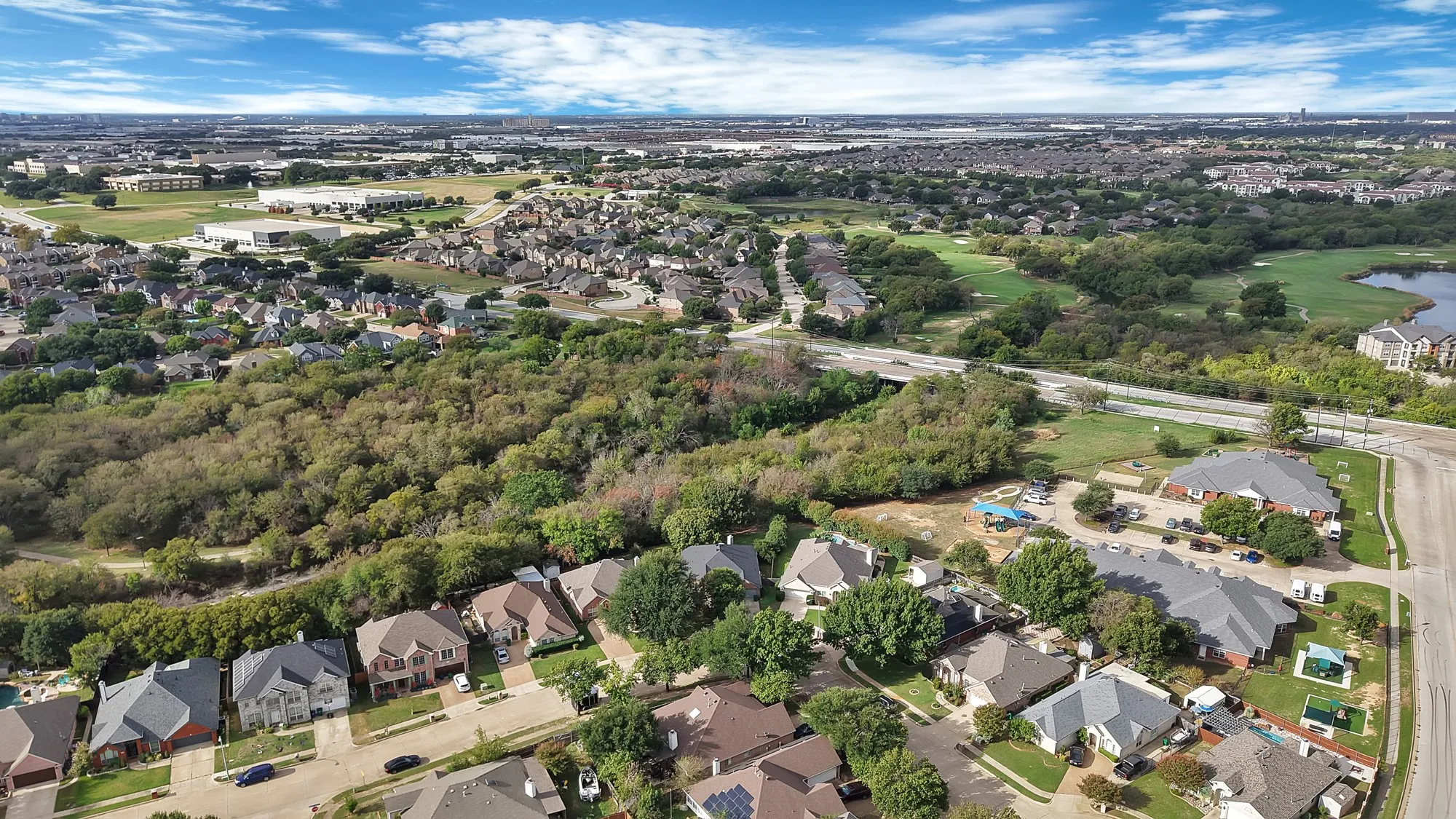 Single Family Residence For Sale in Tarrant County , 5776 Falcon Ridge Court, Haltom City, Texas 76137, 4 Bedroom, 2 Bathroom, 2 Garage spaces, 2,202 Sqft, built in 1997, mls#21410433, Real Estate Agent in Haltom City, Homes For Sale in Tarrant county, Homes For Sale in Haltom City, Realtor in Haltom City Texas, Real Estate Brokerage Independent Realty Texas, Luminita Cordes Realtor