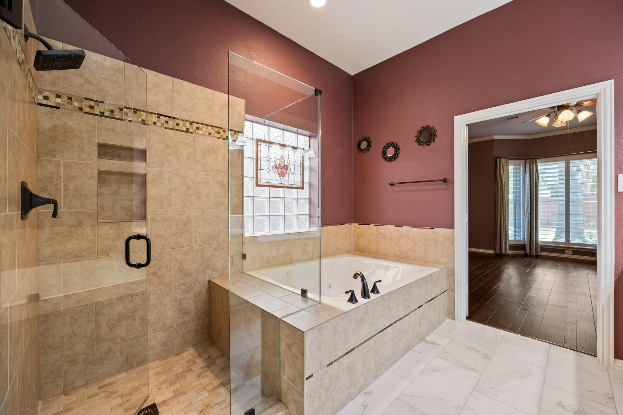 Single Family Residence For Sale in Dallas County , 701 Nottingham Drive, Coppell, Texas 75019, 5 Bedroom, 4 Bathroom, 2 Garage spaces, 3,074 Sqft, built in 1992, mls#21412835, Real Estate Agent in Coppell, Homes For Sale in Dallas county, Homes For Sale in Coppell, Realtor in Coppell Texas, Real Estate Brokerage Independent Realty Texas, Luminita Cordes Realtor