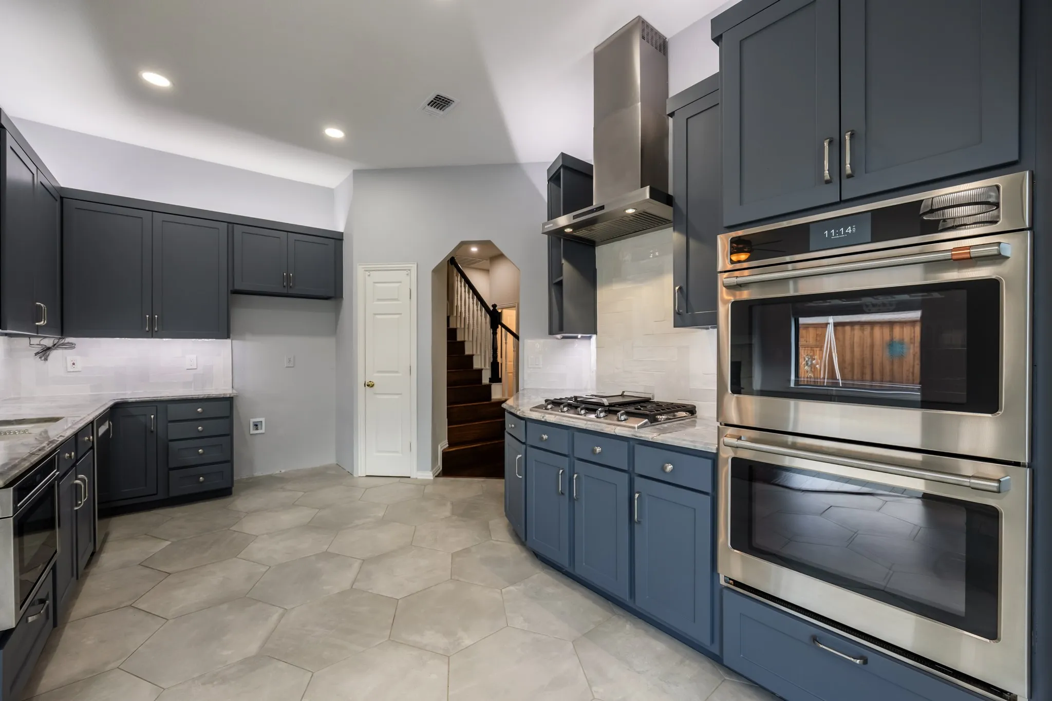 Single Family Residence For Sale in Dallas County , 701 Nottingham Drive, Coppell, Texas 75019, 5 Bedroom, 4 Bathroom, 2 Garage spaces, 3,074 Sqft, built in 1992, mls#21412835, Real Estate Agent in Coppell, Homes For Sale in Dallas county, Homes For Sale in Coppell, Realtor in Coppell Texas, Real Estate Brokerage Independent Realty Texas, Luminita Cordes Realtor