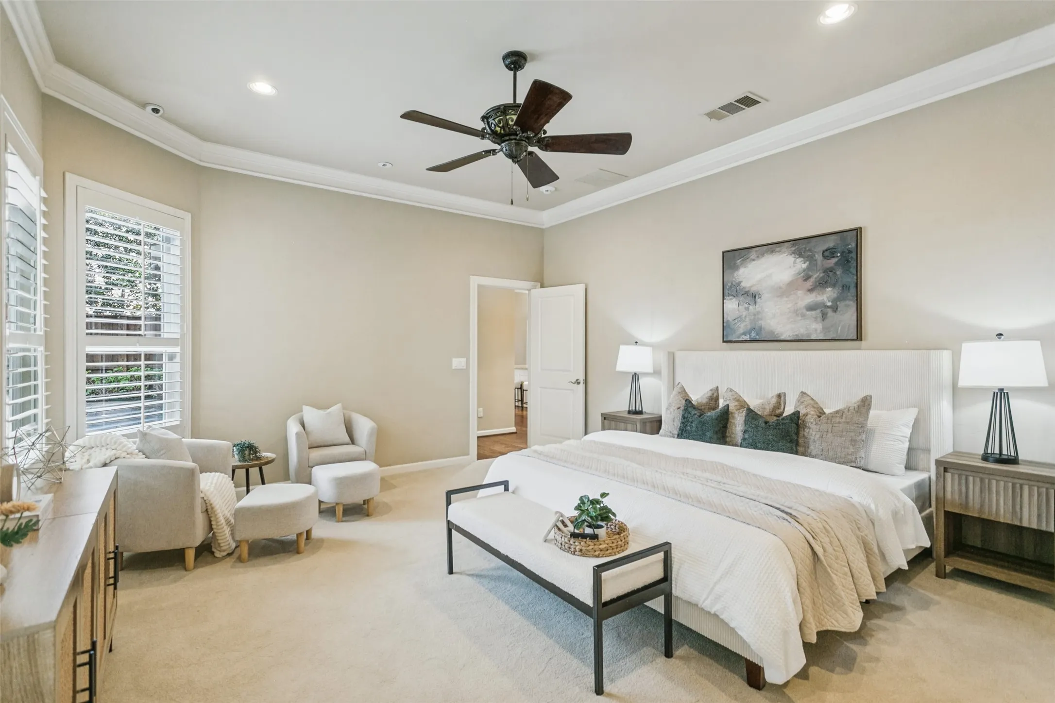 Single Family Residence For Sale in Collin County , 6003 Weymouth Drive, Dallas, Texas 75252, 3 Bedroom, 3 Bathroom, 2 Garage spaces, 3,011 Sqft, built in 1995, mls#21411129, Real Estate Agent in Dallas, Homes For Sale in Collin county, Homes For Sale in Dallas, Realtor in Dallas Texas, Real Estate Brokerage Independent Realty Texas, Luminita Cordes Realtor