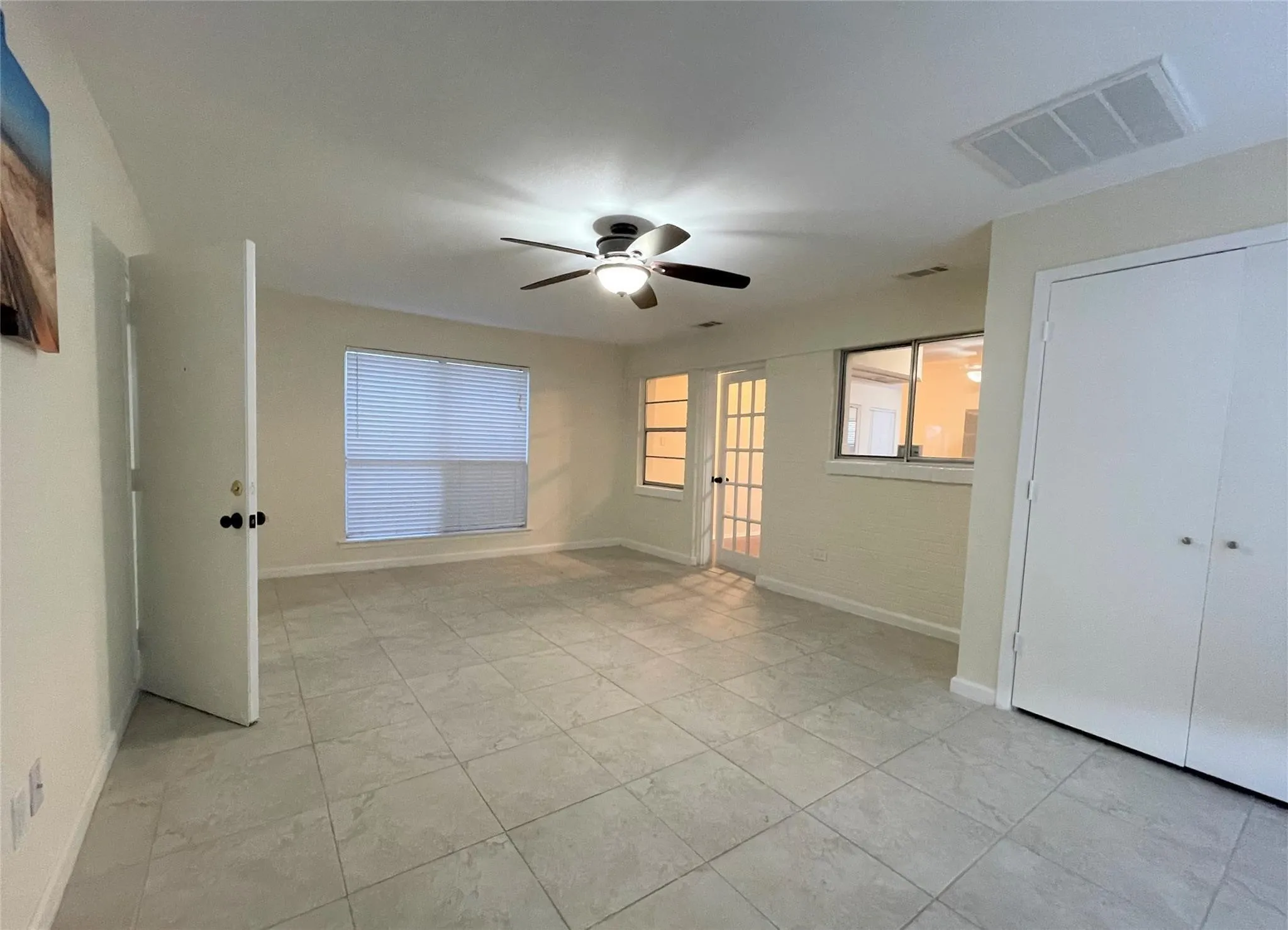 Single Family Residence For Rent in Collin County , 101 E 2nd Street, Prosper, Texas 75078, 2 Bedroom, 2 Bathroom, 2 Garage spaces, 1,240 Sqft, built in 1960, mls#21413449, Real Estate Agent in Prosper, Homes For Rent in Collin county, Homes For Rent in Prosper, Realtor in Prosper Texas, Real Estate Brokerage Independent Realty Texas, Luminita Cordes Realtor