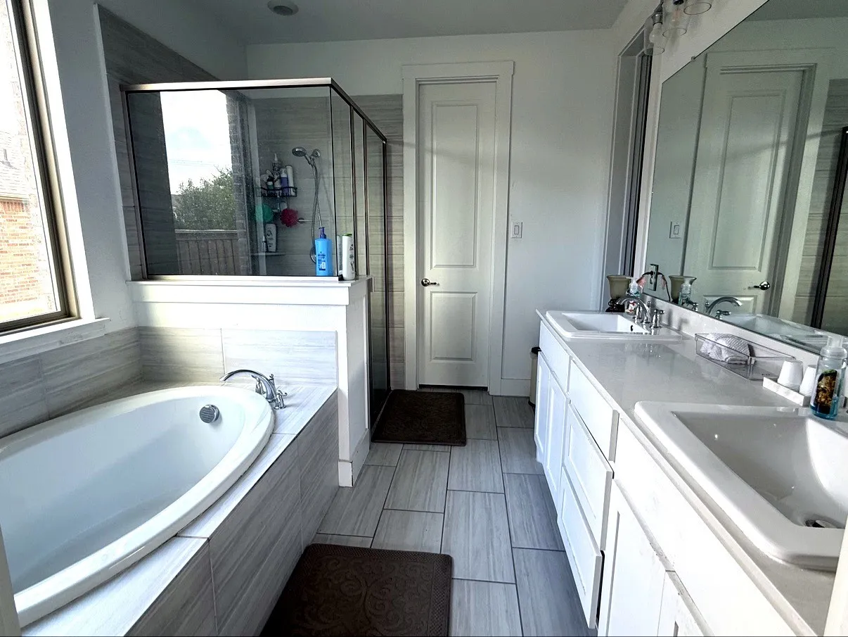 Single Family Residence For Sale in Denton County , 3131 Renmuir Drive, Prosper, Texas 75078, 4 Bedroom, 4 Bathroom, 3 Garage spaces, 2,721 Sqft, built in 2020, mls#21411760, Real Estate Agent in Prosper, Homes For Sale in Denton county, Homes For Sale in Prosper, Realtor in Prosper Texas, Real Estate Brokerage Independent Realty Texas, Luminita Cordes Realtor